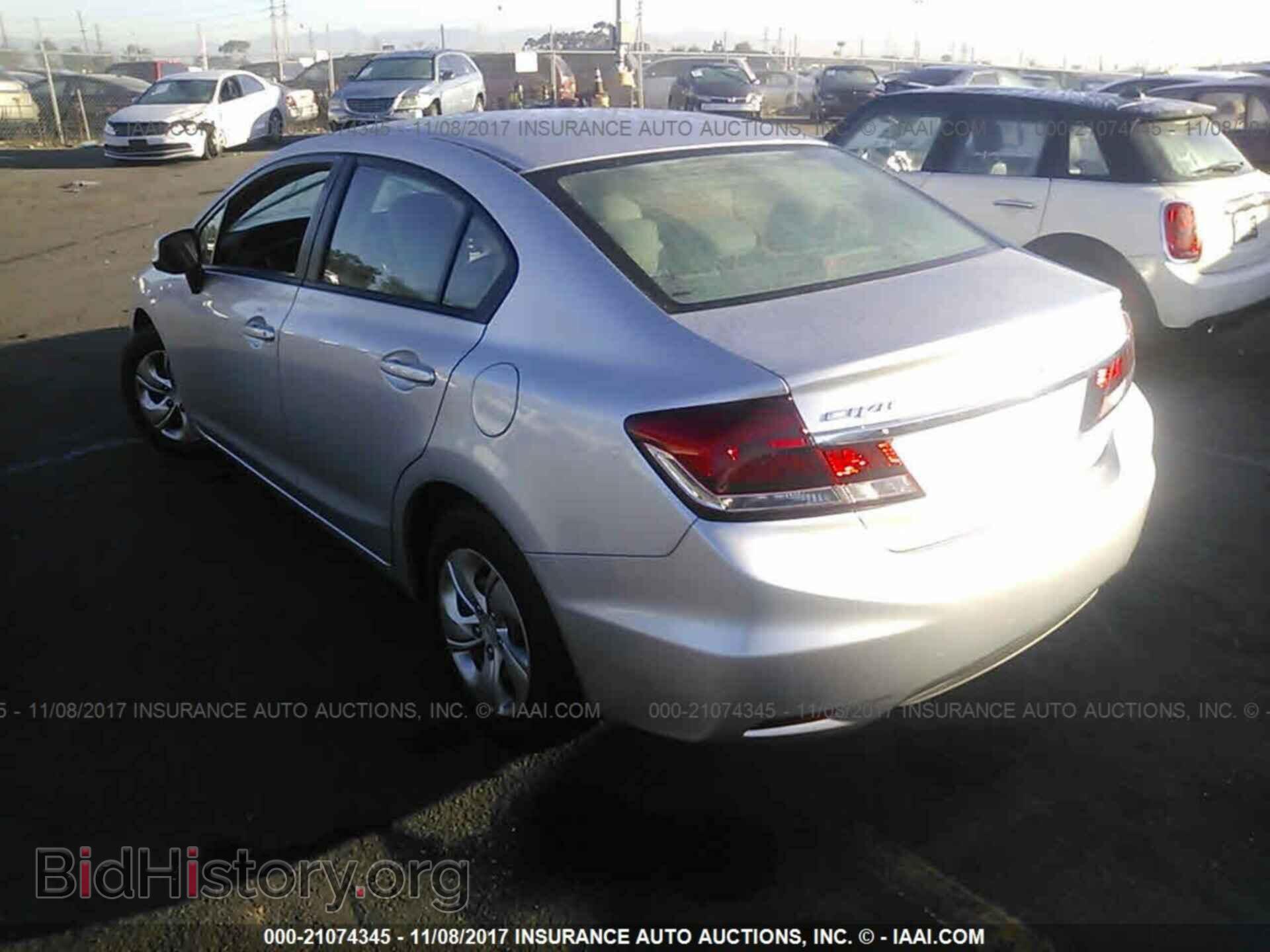 2013 Honda Civic - VIN: 19XFB2F56DE273329 - Фото 3