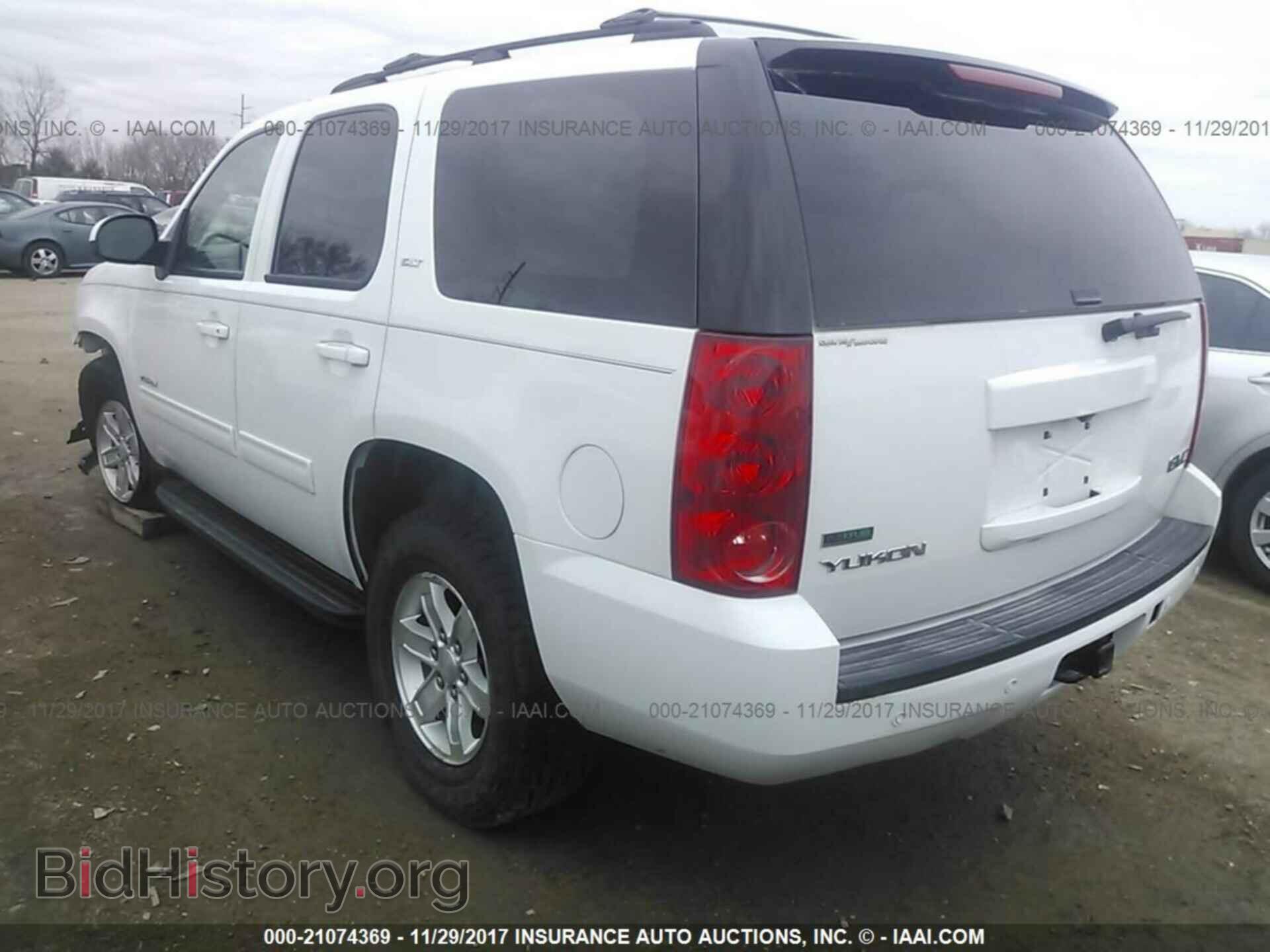 2011 Gmc Yukon - VIN: 1GKS2CE04BR357097 - Photo 3