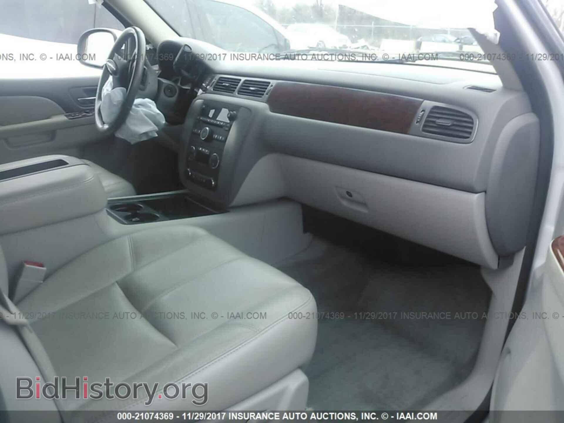 2011 Gmc Yukon - VIN: 1GKS2CE04BR357097 - Photo 5