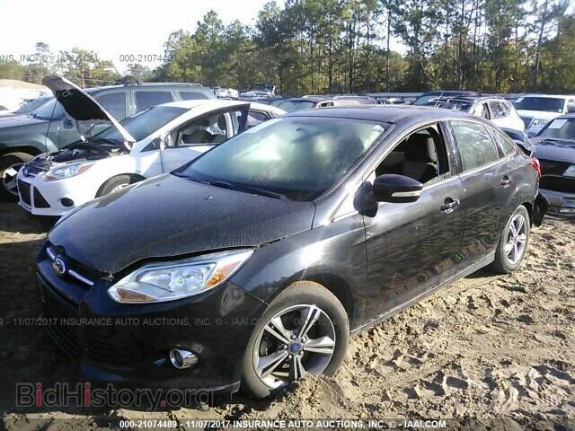 2014 Ford Focus - VIN: 1FADP3F25EL378690 - Photo 2