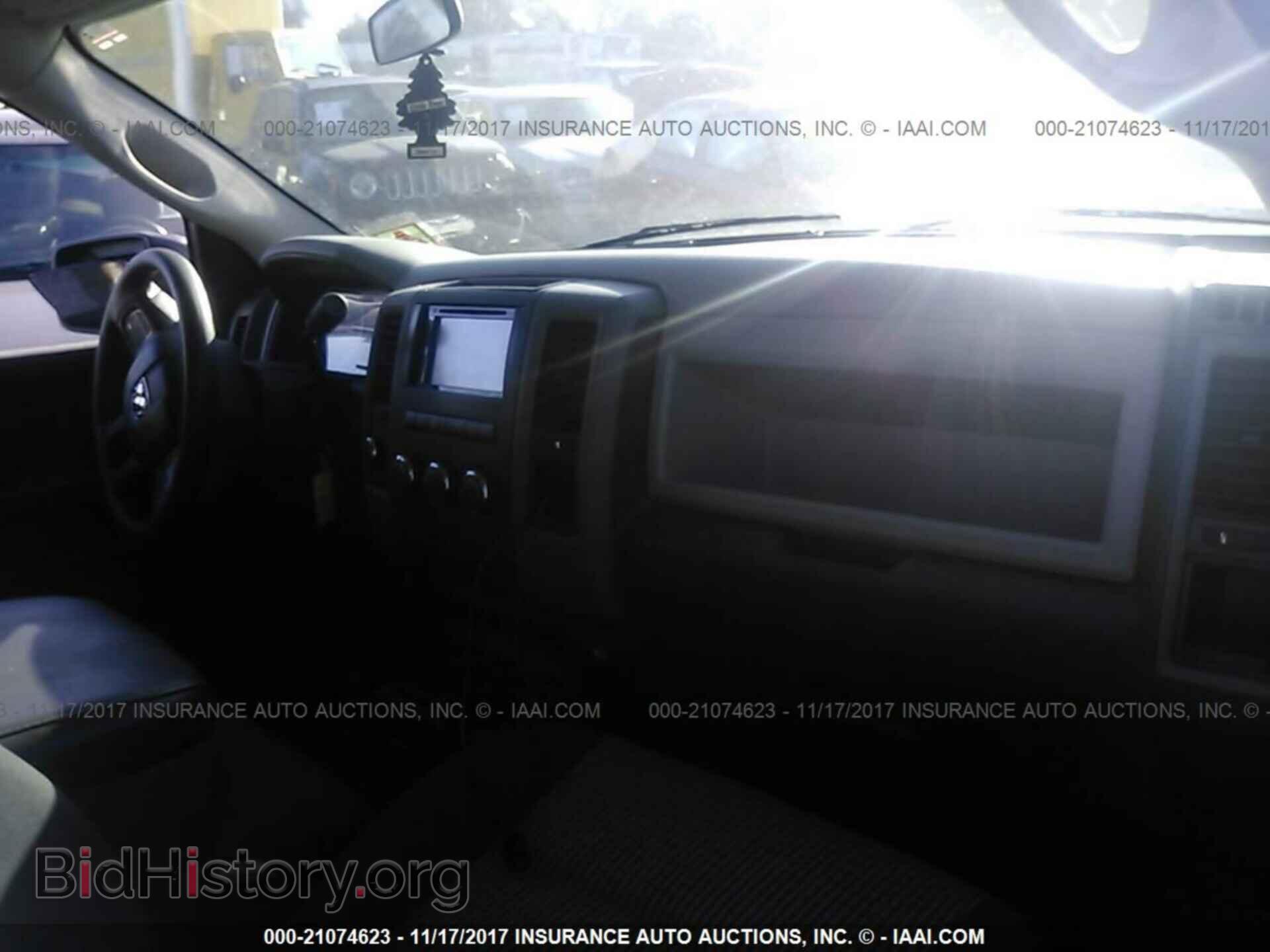 2012 Dodge Ram 1500 - VIN: 1C6RD7KT7CS339446 - Фото 5