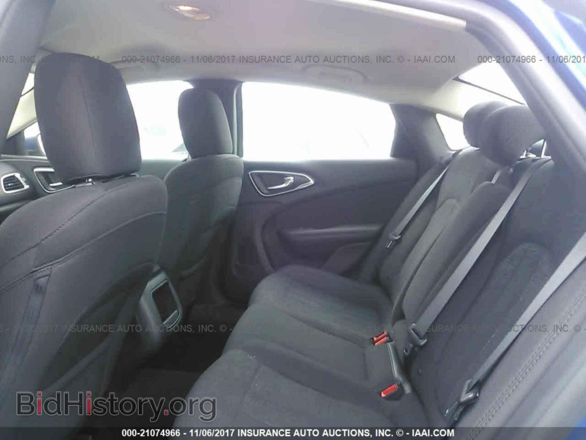 2015 Chrysler 200 - VIN: 1C3CCCAB6FN737838 - Фото 8