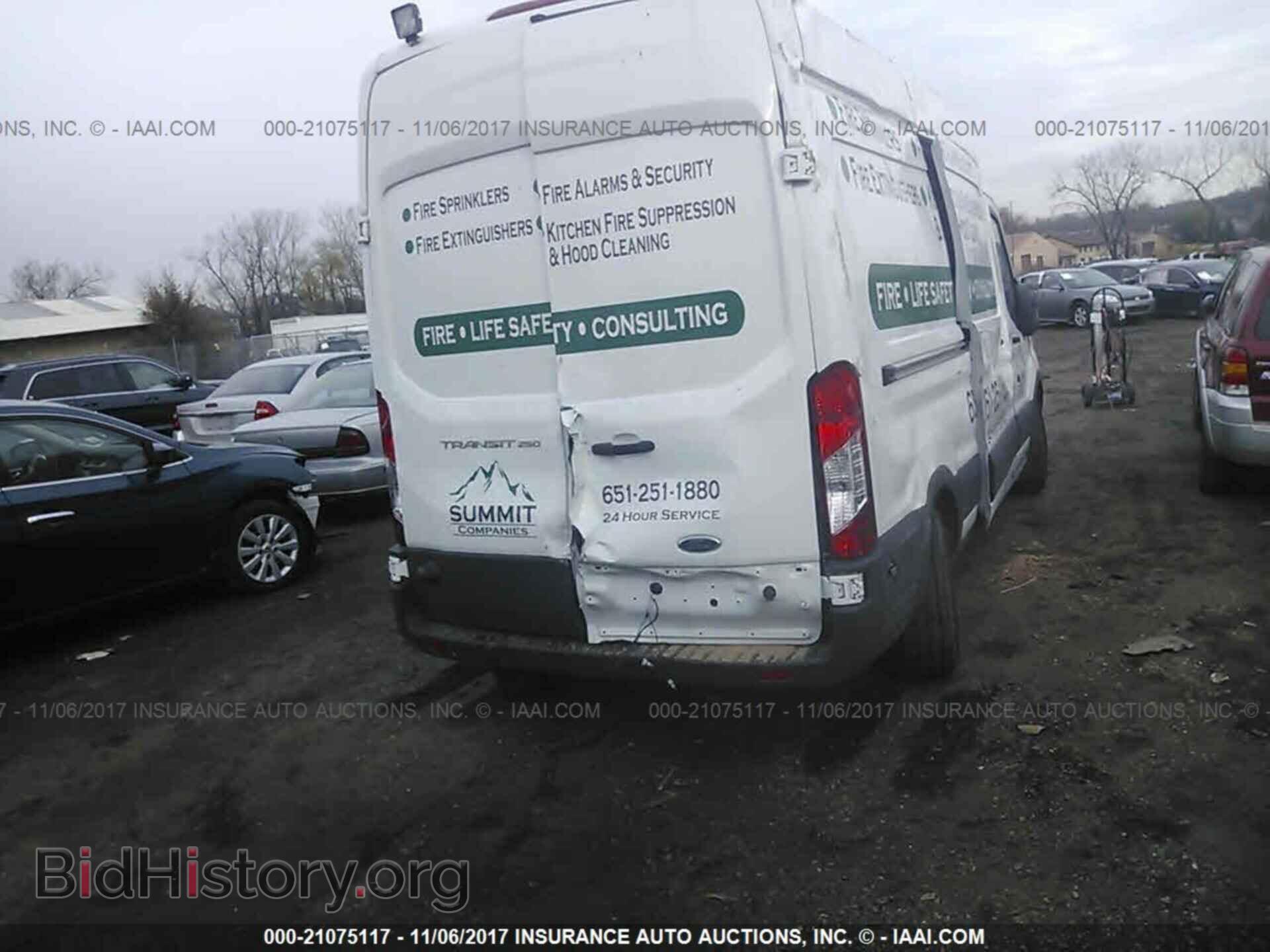 2017 Ford Transit - VIN: 1FTYR2XM3HKA52039 - Photo 4
