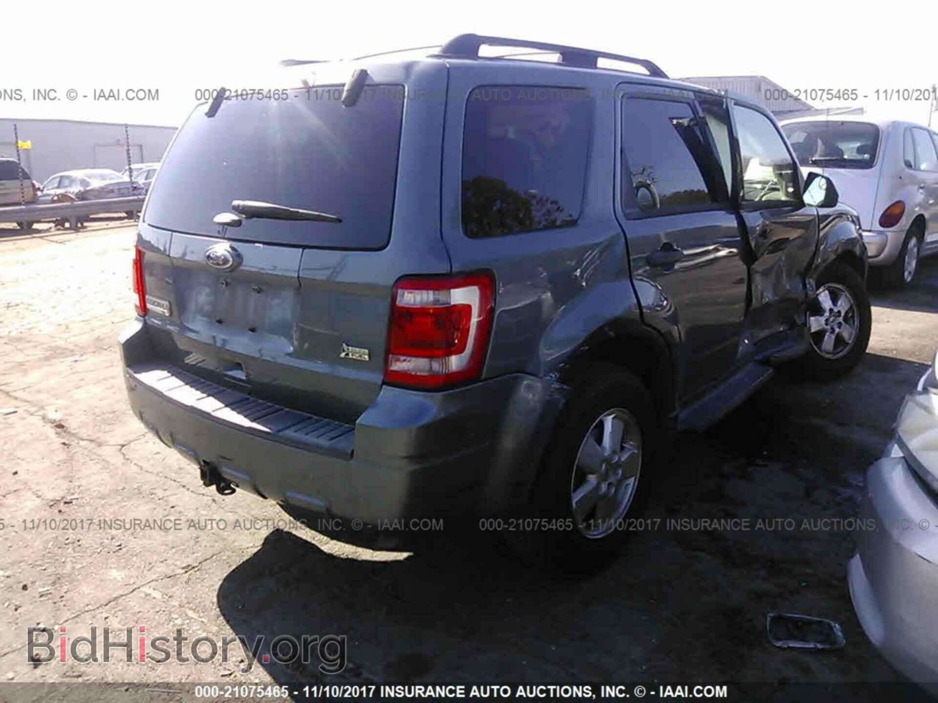 2012 Ford Escape - VIN: 1FMCU0DG1CKA98663 - Photo 4