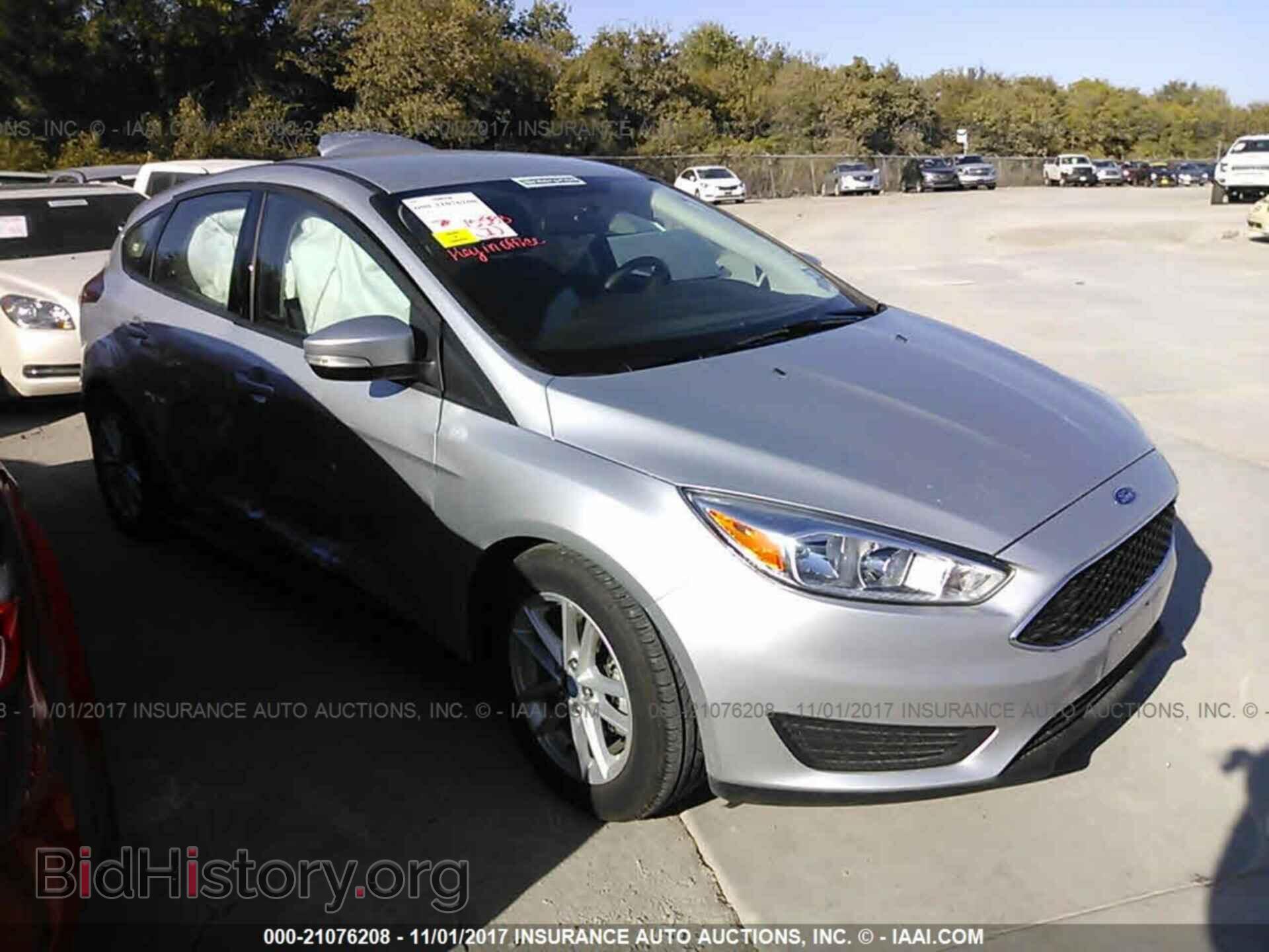 Photo 1FADP3K22HL223878 - Ford Focus 2017