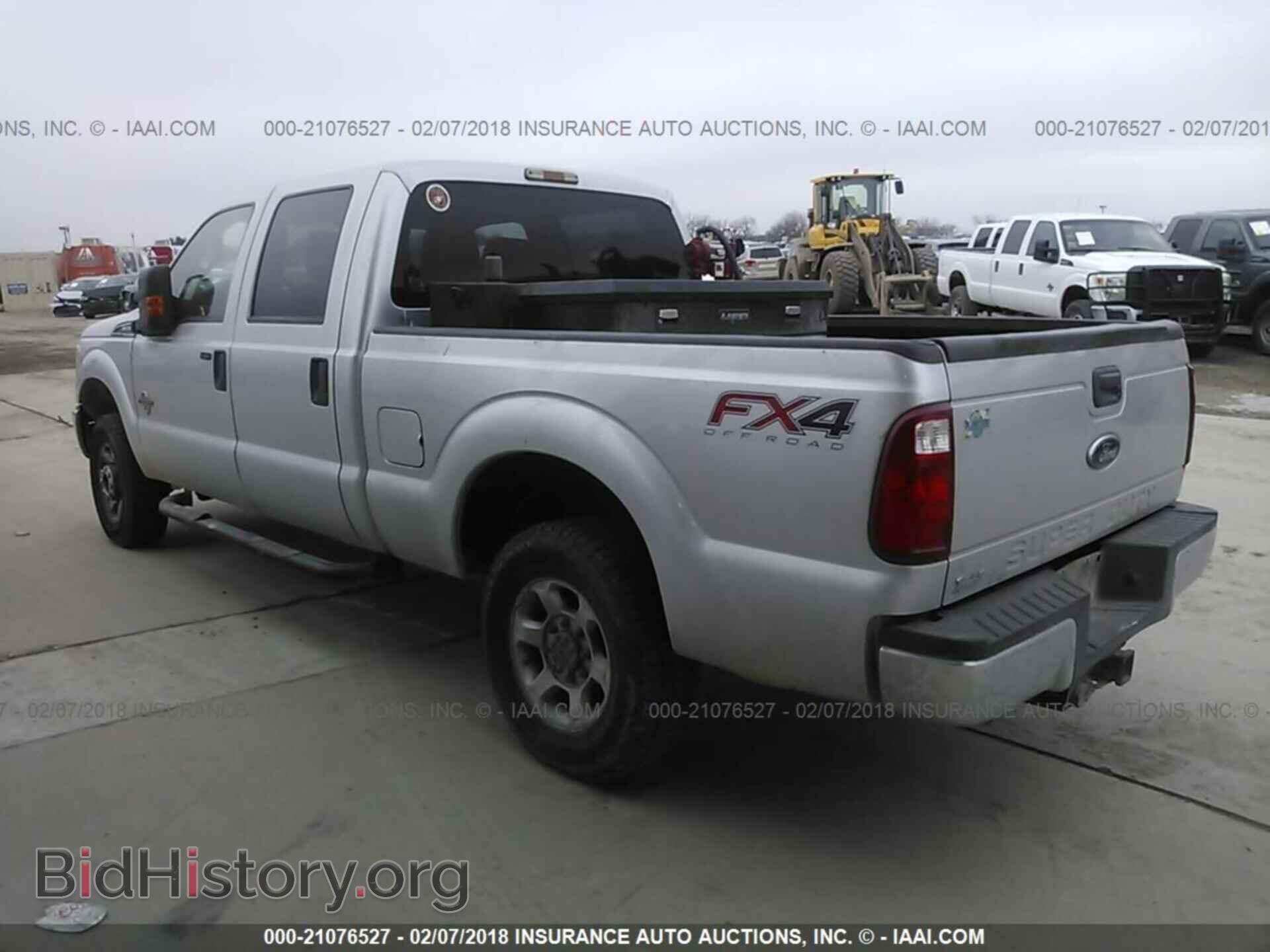 2015 Ford F250 - VIN: 1FT7W2BT0FEB49794 - Фото 3
