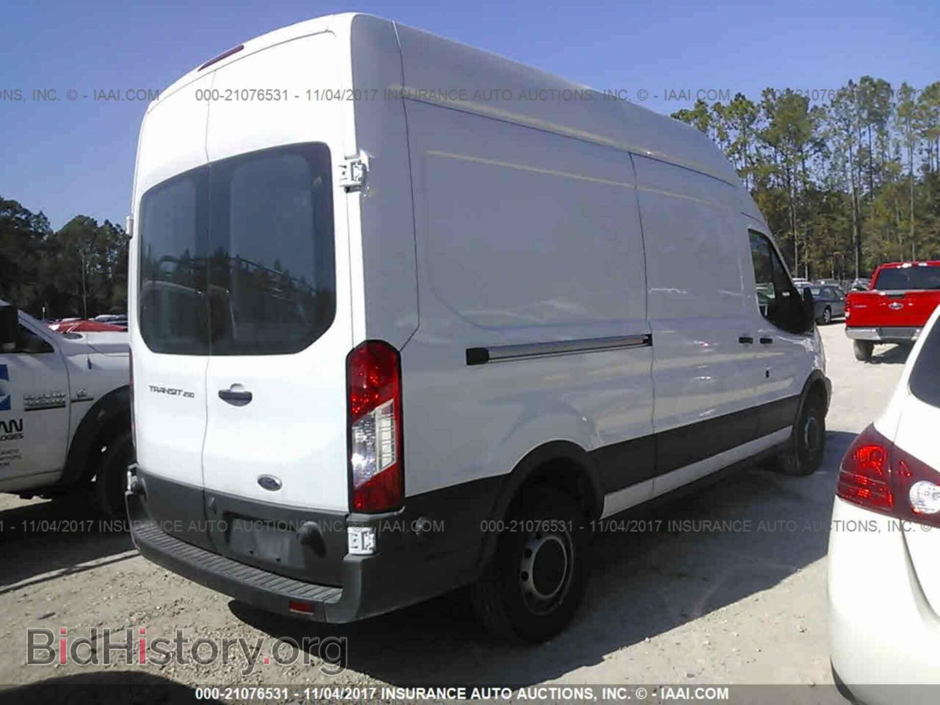 2017 Ford Transit - VIN: 1FTYR2XM7HKB13439 - Photo 4