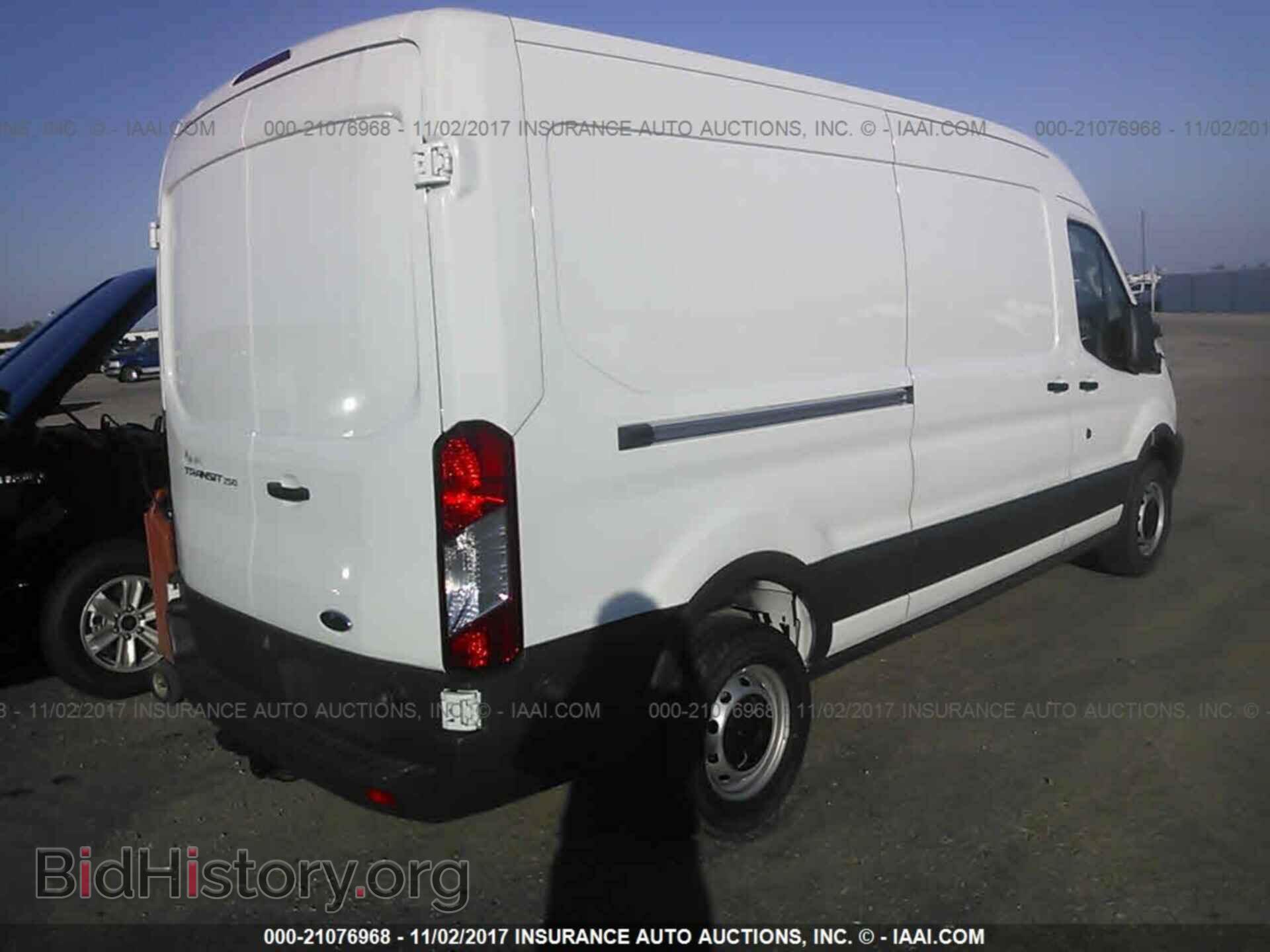 2017 Ford Transit - VIN: 1FTYR2CM4HKA71589 - Фото 4