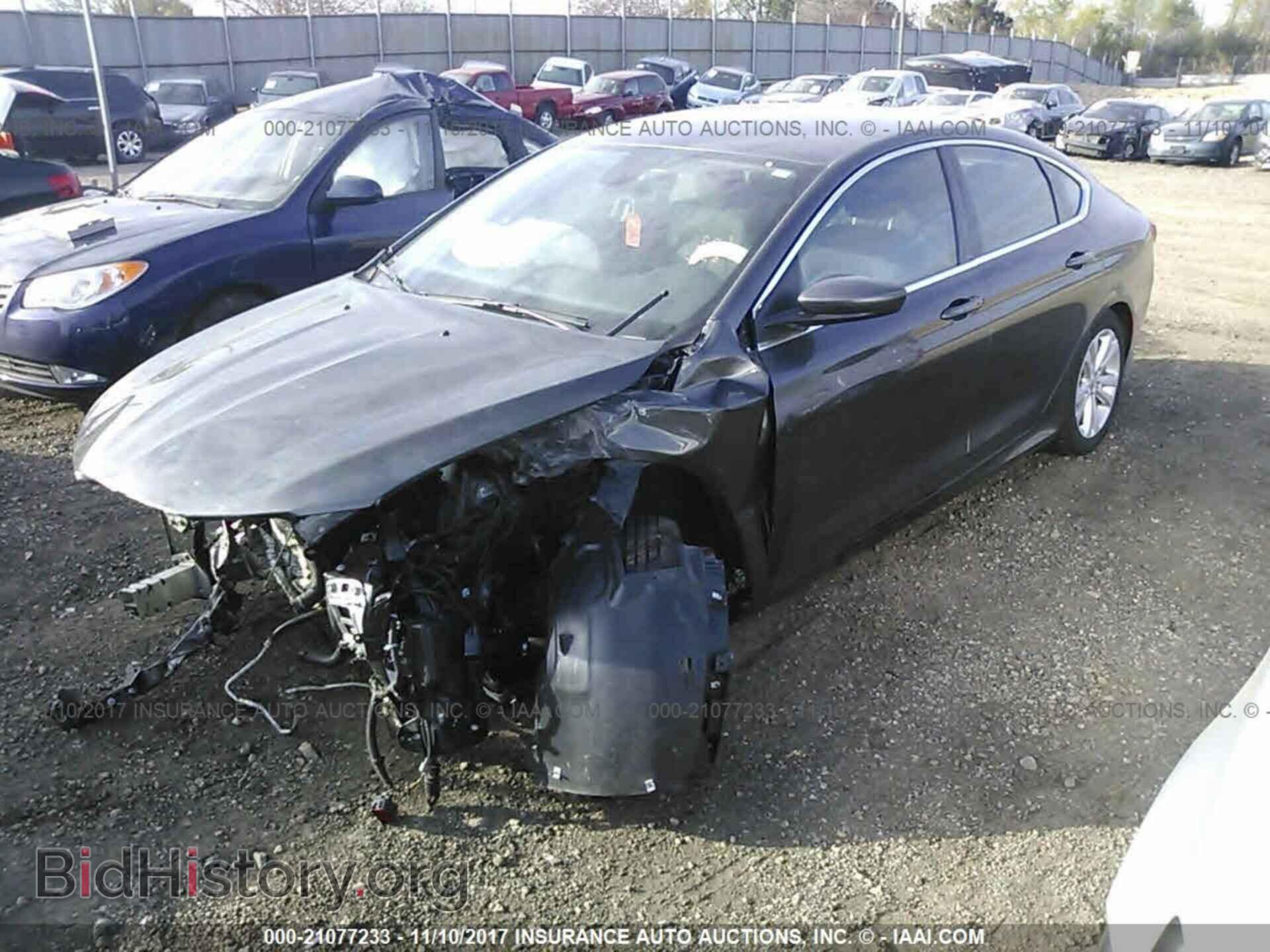 2017 Chrysler 200 - VIN: 1C3CCCFB5HN509678 - Фото 2