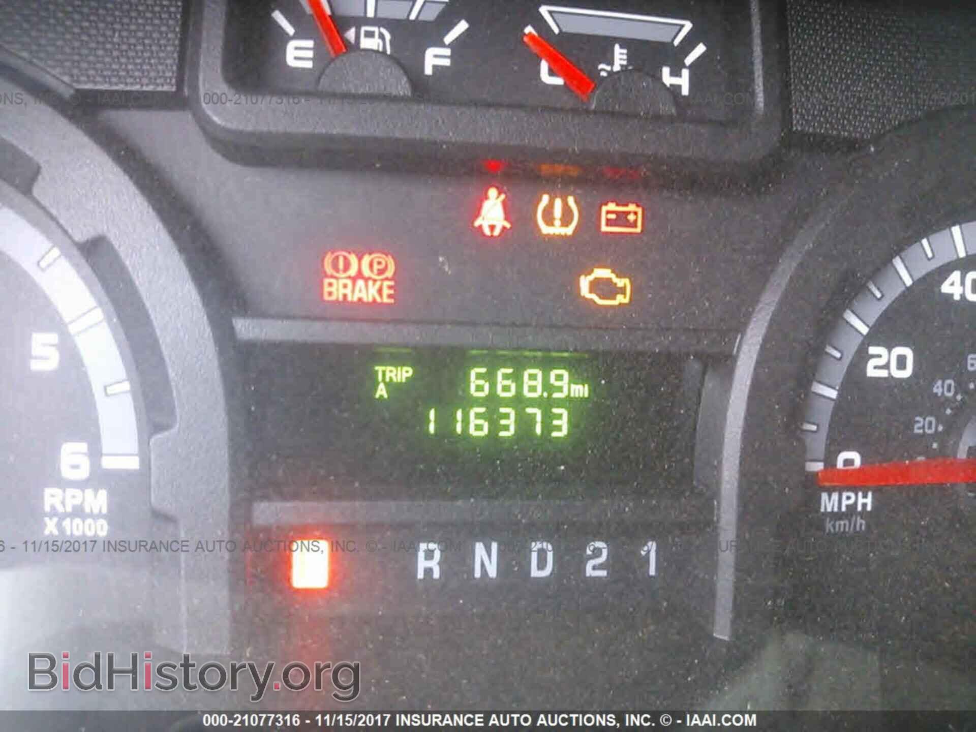 2011 Ford Econoline - VIN: 1FTNE1EWXBDA11822 - Photo 7