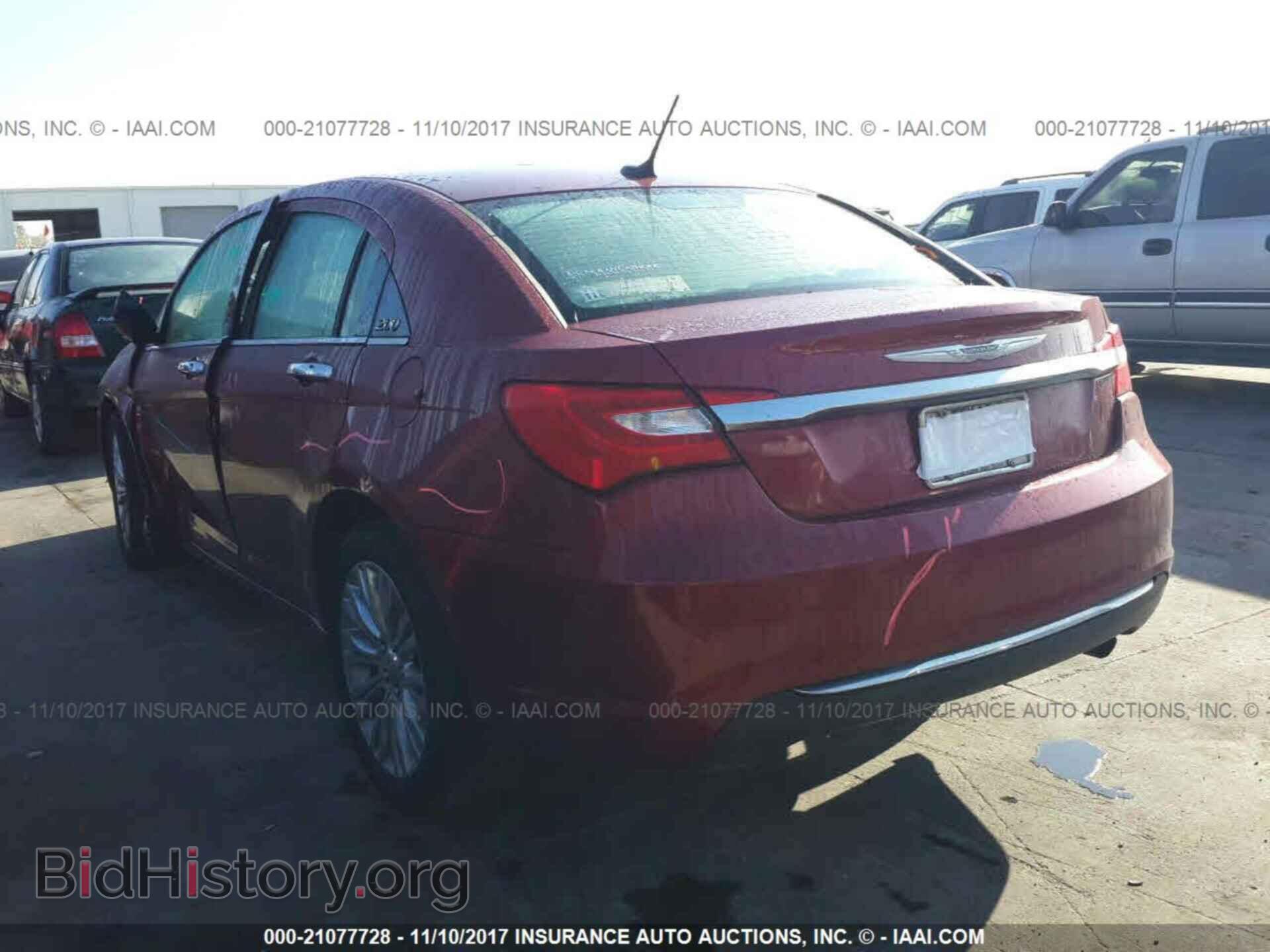 2012 Chrysler 200 - VIN: 1C3CCBCB8CN208703 - Фото 3