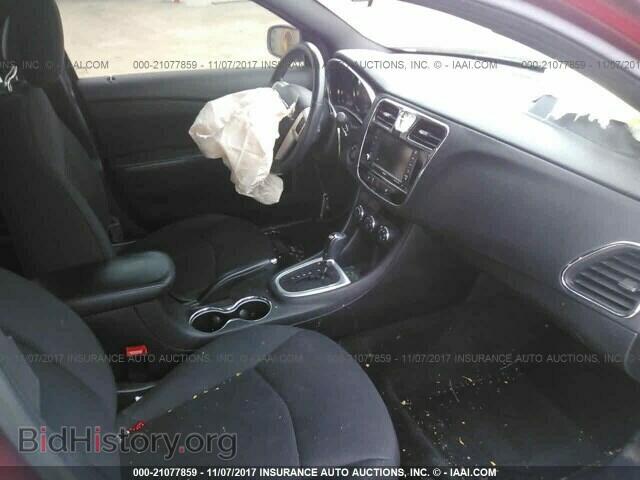 2012 Chrysler 200 - VIN: 1C3CCBBG1CN321843 - Photo 5
