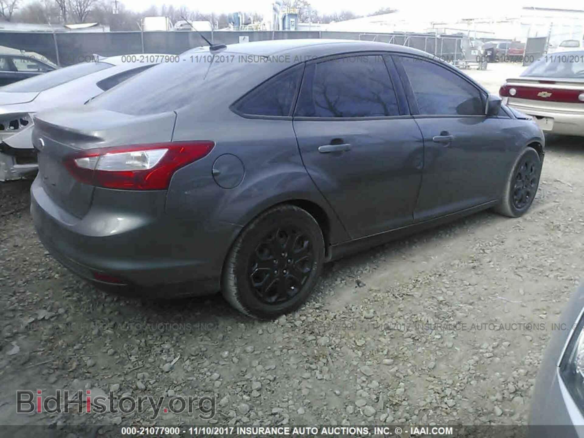 2012 Ford Focus - VIN: 1FAHP3F21CL279895 - Фото 4