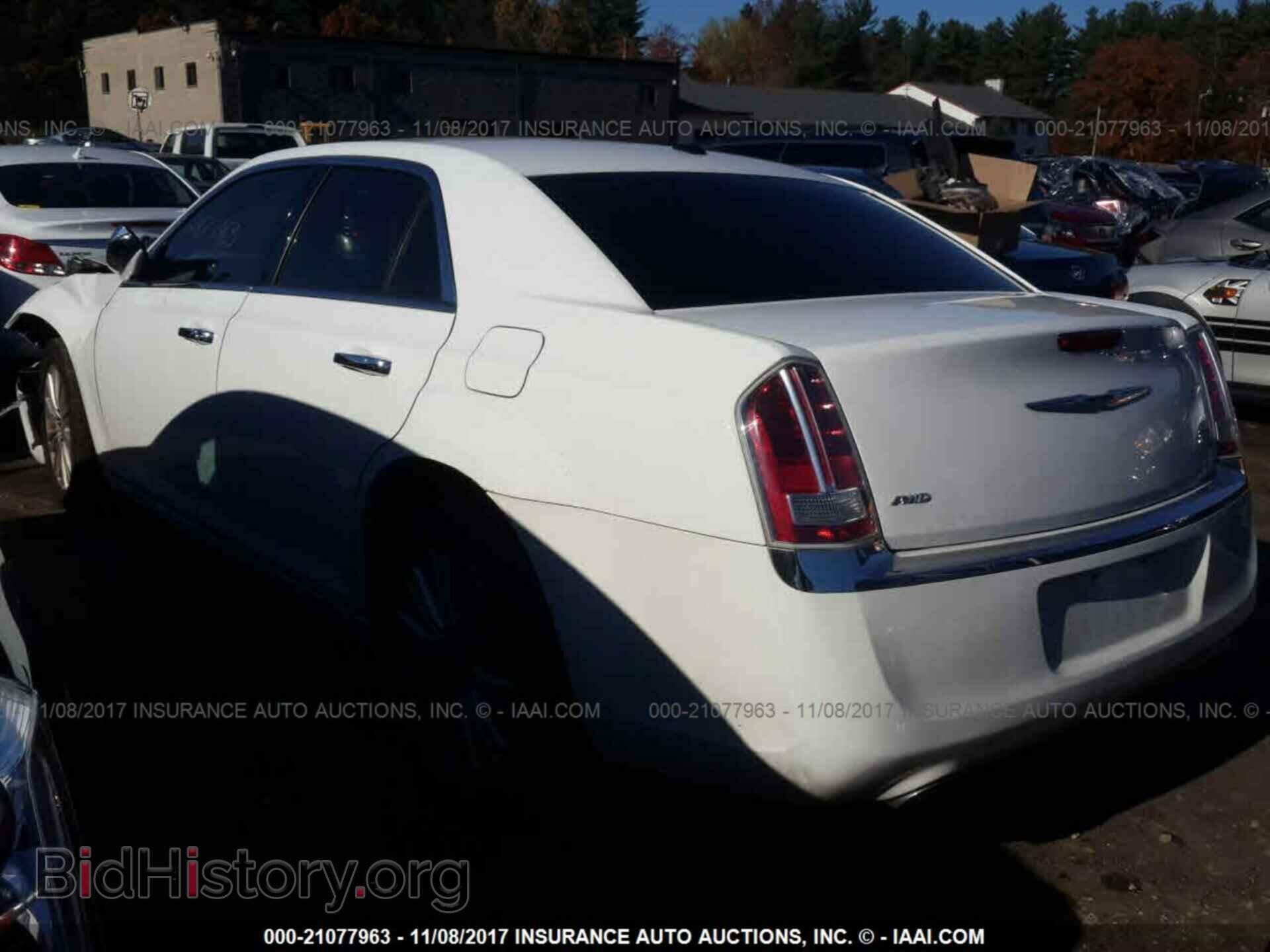 2013 Chrysler 300c - VIN: 2C3CCAKG4DH683153 - Фото 3