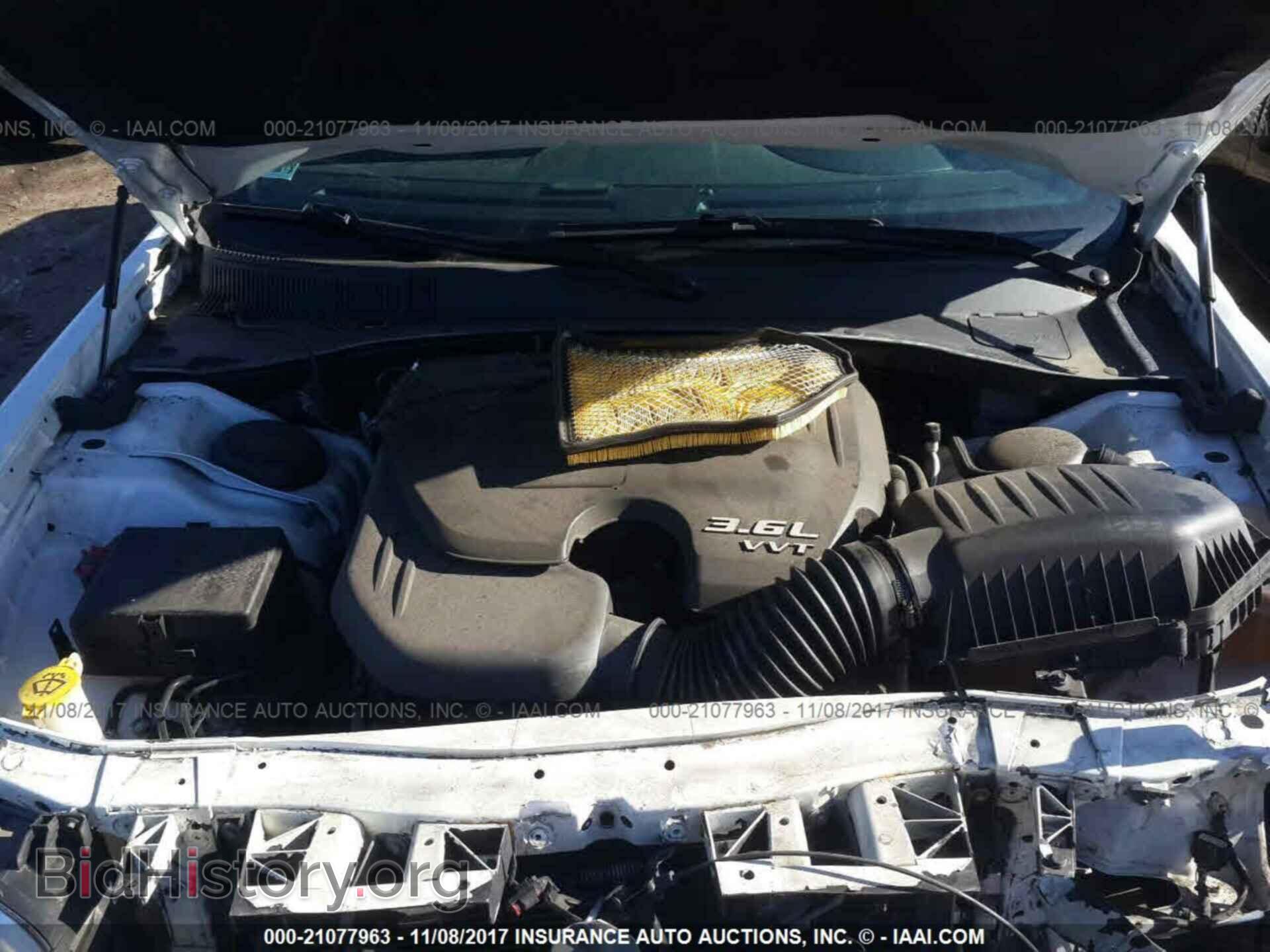 2013 Chrysler 300c - VIN: 2C3CCAKG4DH683153 - Фото 10