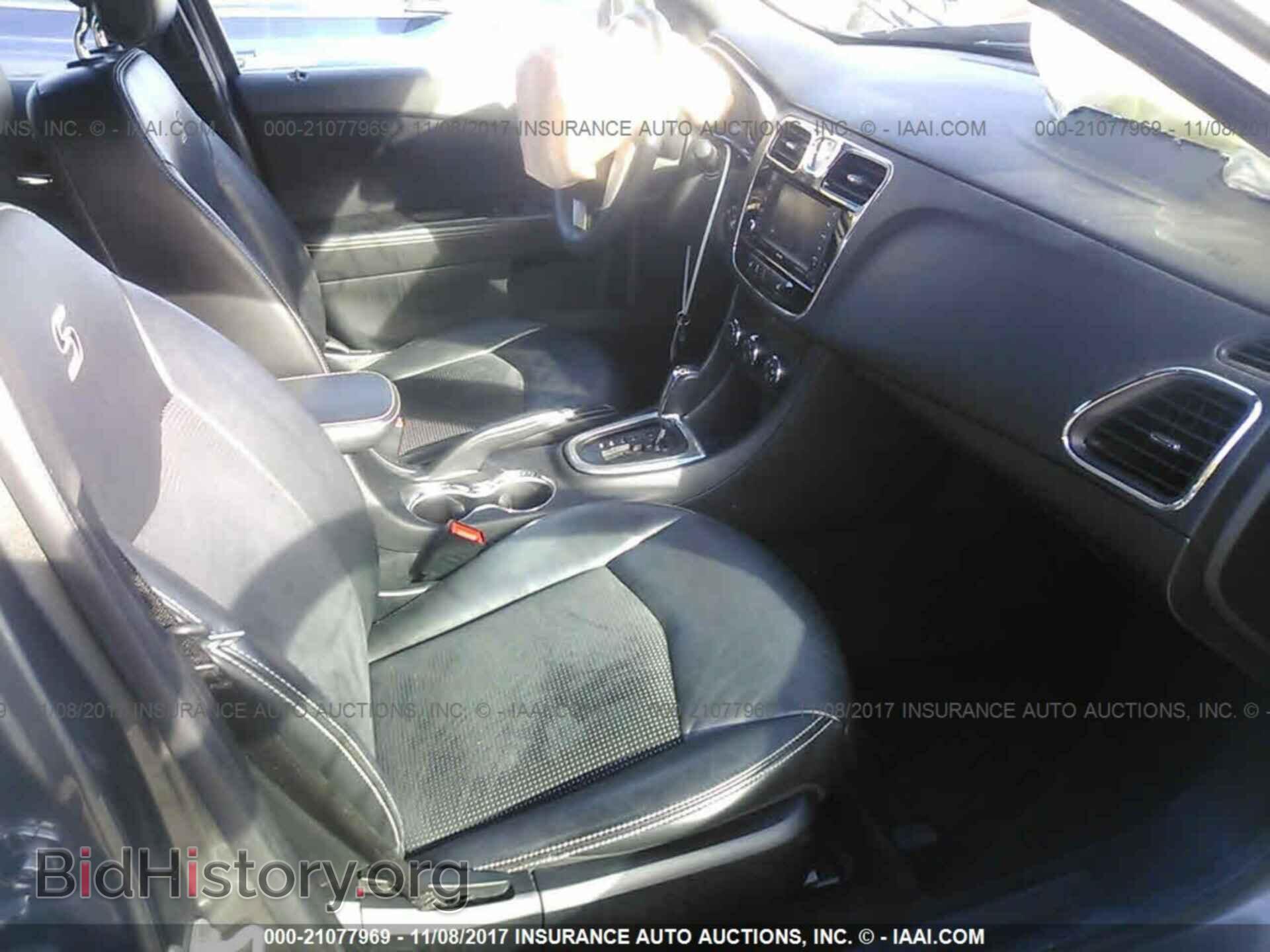 2013 Chrysler 200 - VIN: 1C3CCBCG4DN602647 - Photo 5