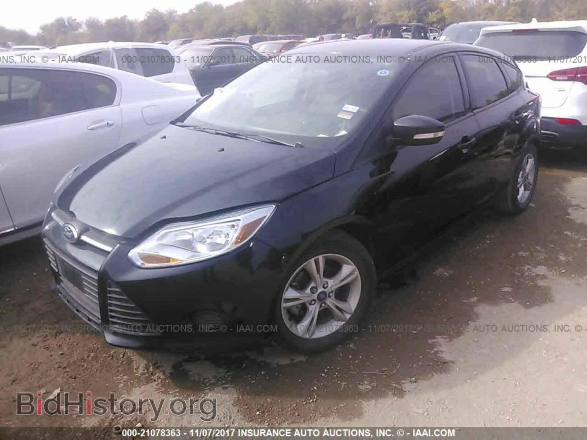 2014 Ford Focus - VIN: 1FADP3K27EL439768 - Фото 2