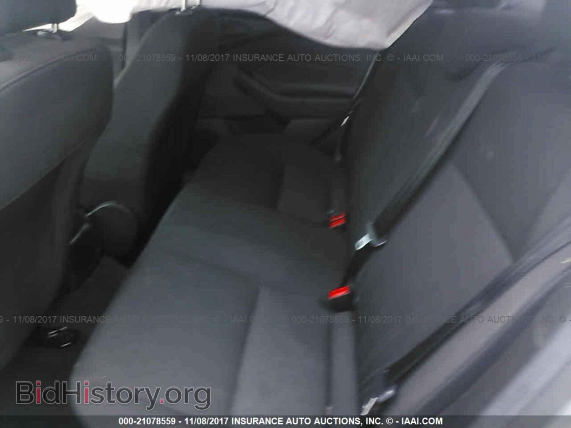 2016 Ford Focus - VIN: 1FADP3E28GL387324 - Фото 8