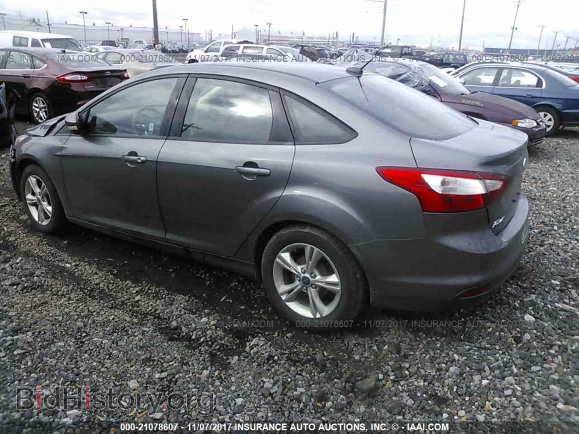 2013 Ford Focus - VIN: 1FADP3F21DL130483 - Photo 3