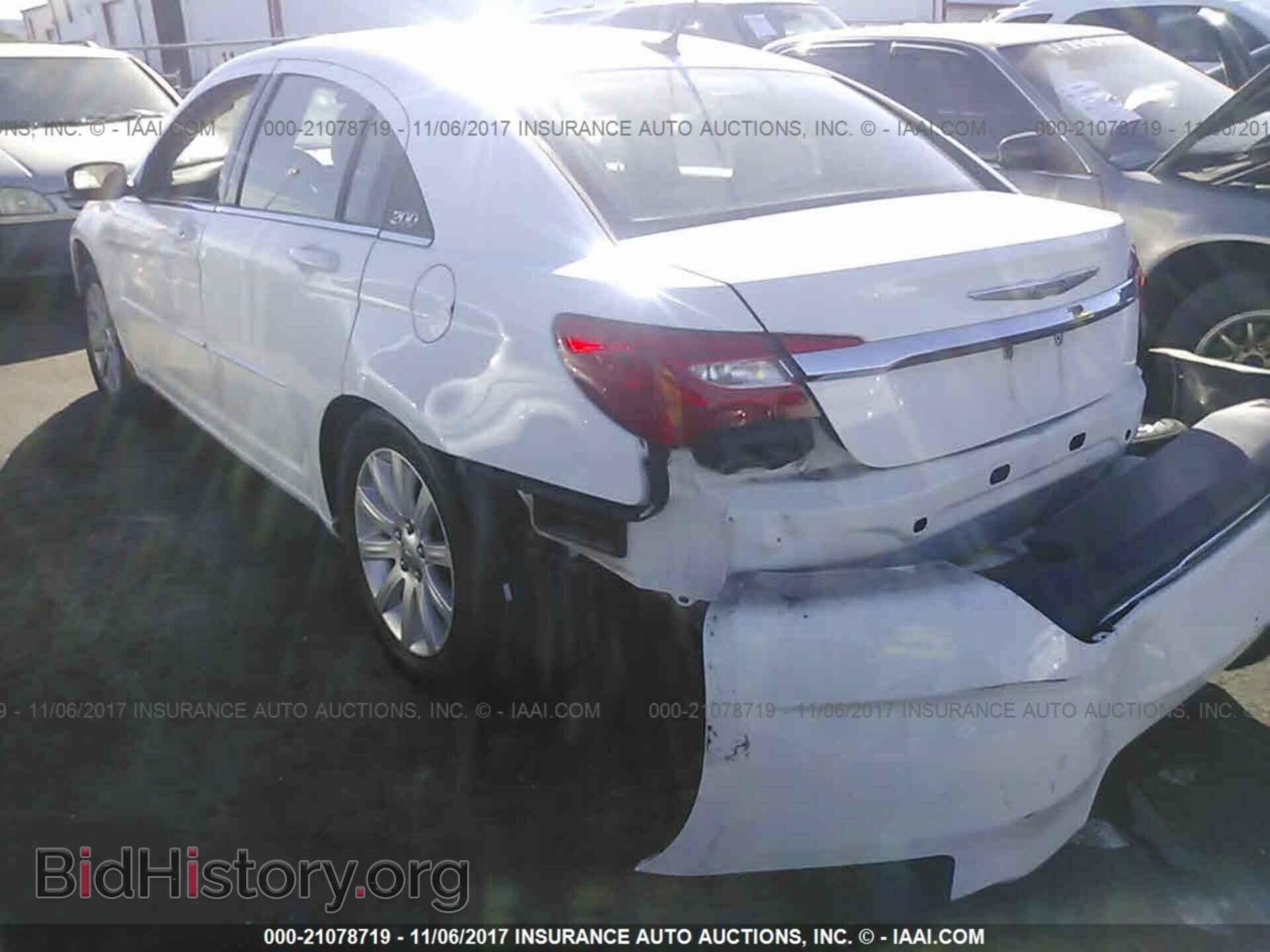 2012 Chrysler 200 - VIN: 1C3CCBBB6CN191675 - Photo 3