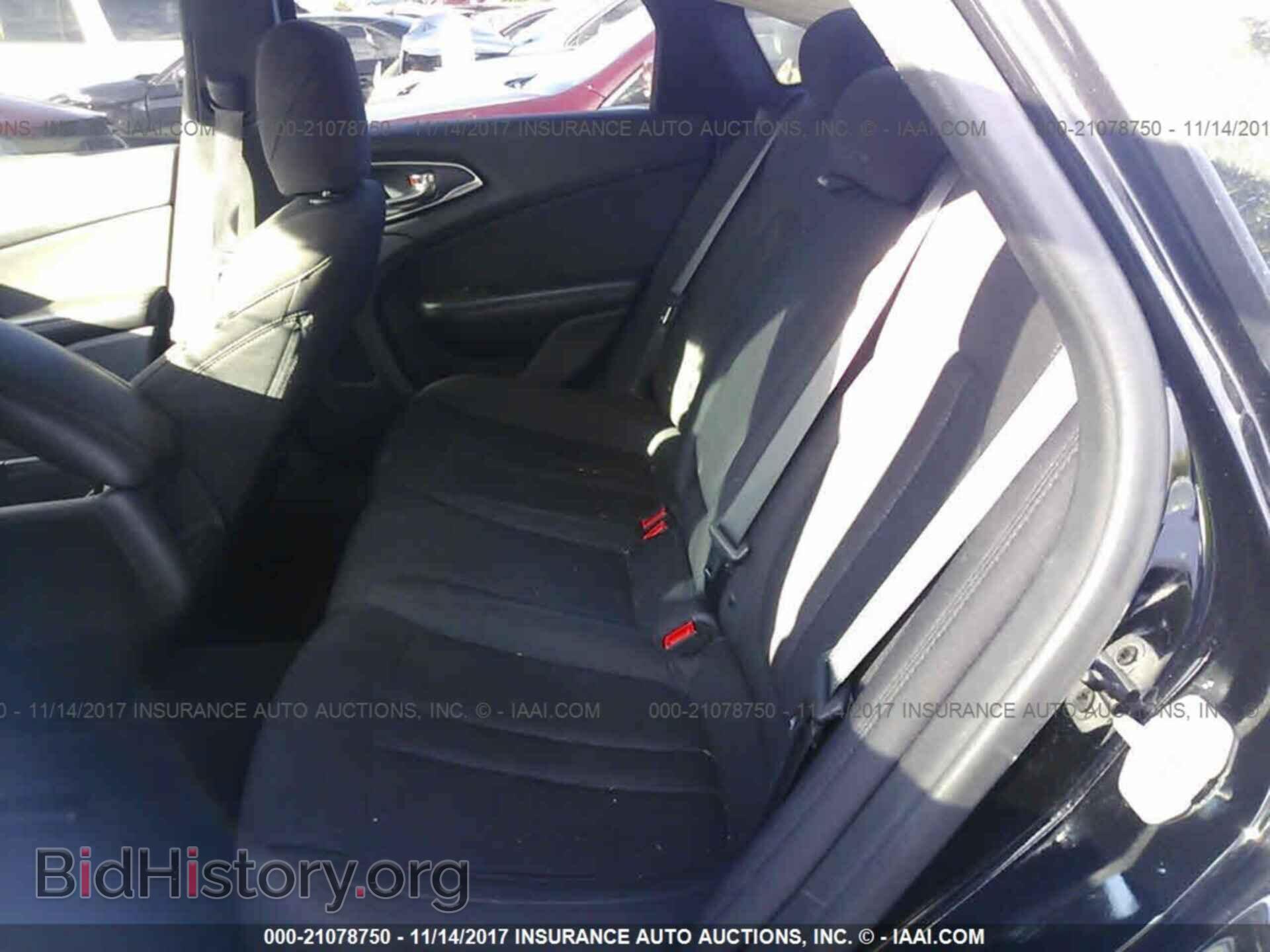 2015 Chrysler 200 - VIN: 1C3CCCAB6FN583793 - Photo 8