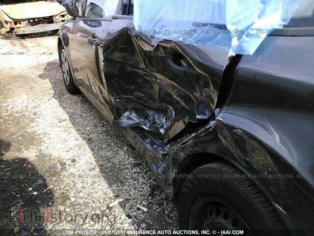2016 Ford Focus - VIN: 1FADP3E21GL241346 - Photo 6