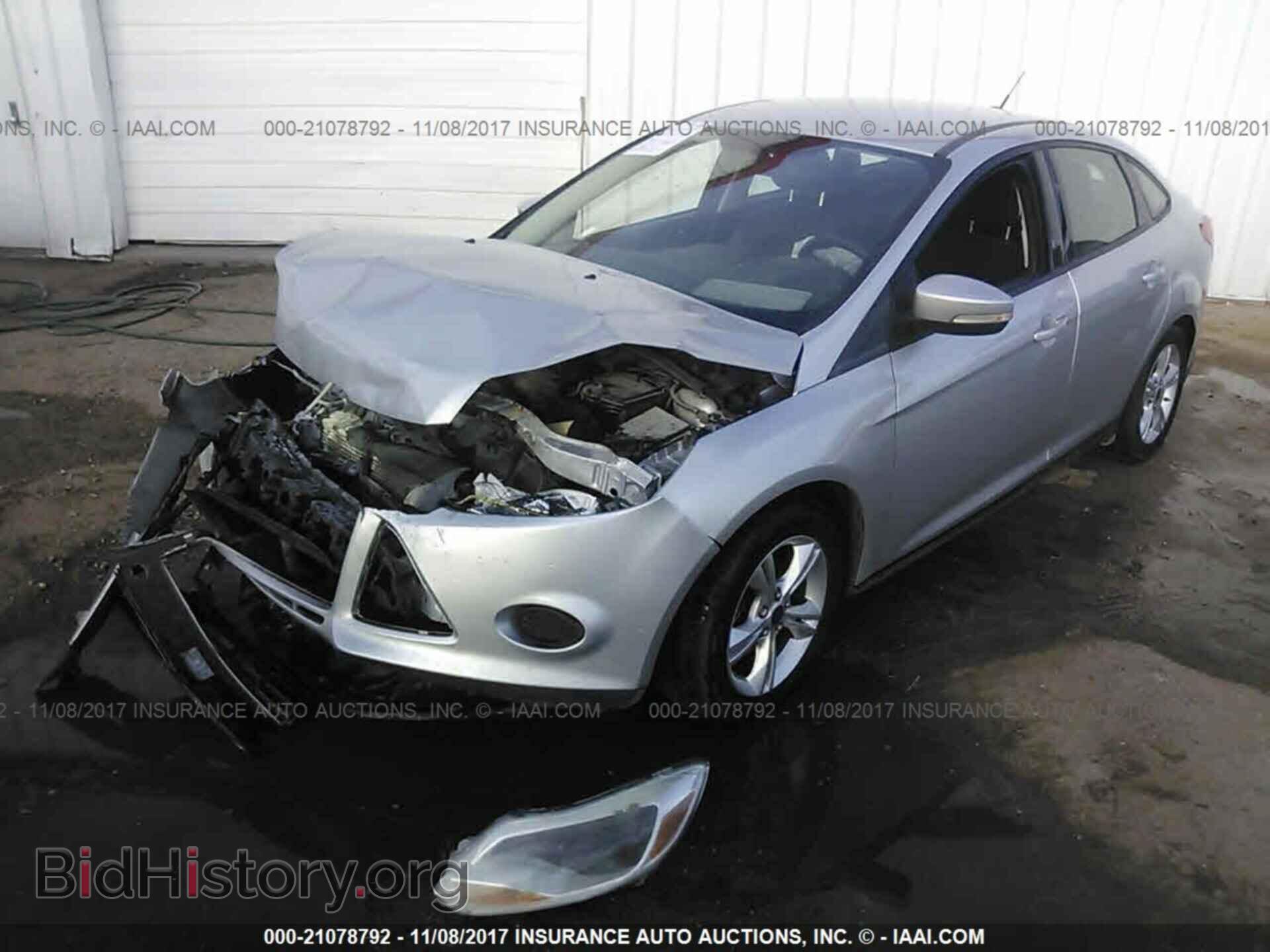 2013 Ford Focus - VIN: 1FADP3F28DL253584 - Фото 2
