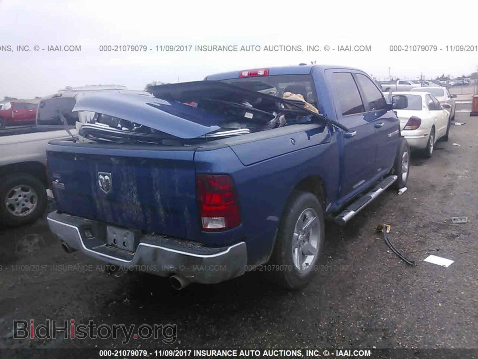 2011 Dodge Ram 1500 - VIN: 1D7RB1CT3BS663444 - Фото 4
