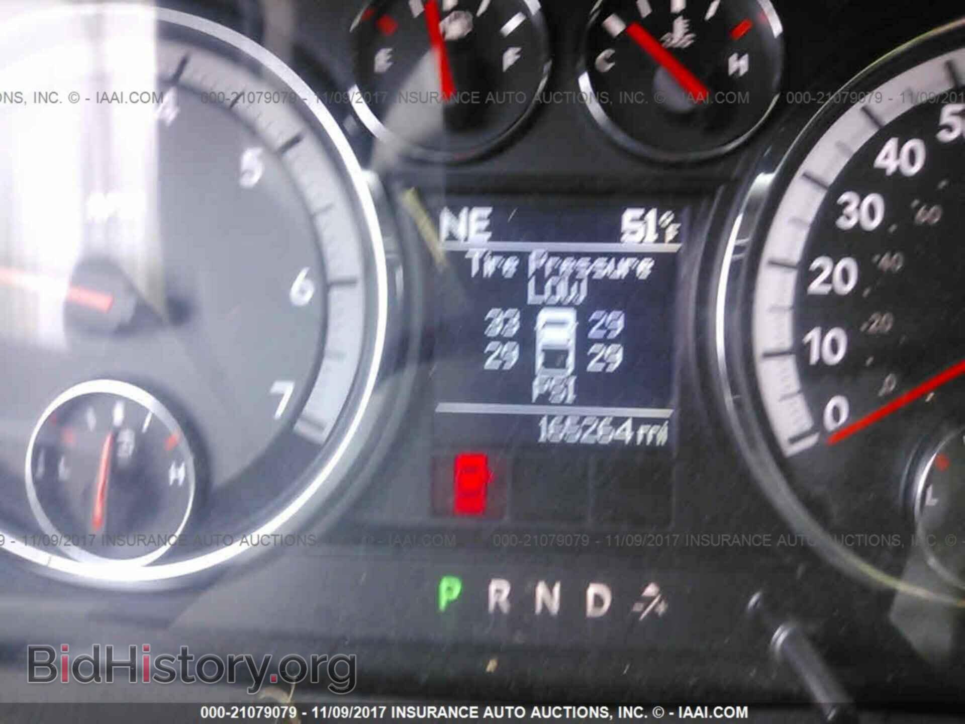 2011 Dodge Ram 1500 - VIN: 1D7RB1CT3BS663444 - Фото 7