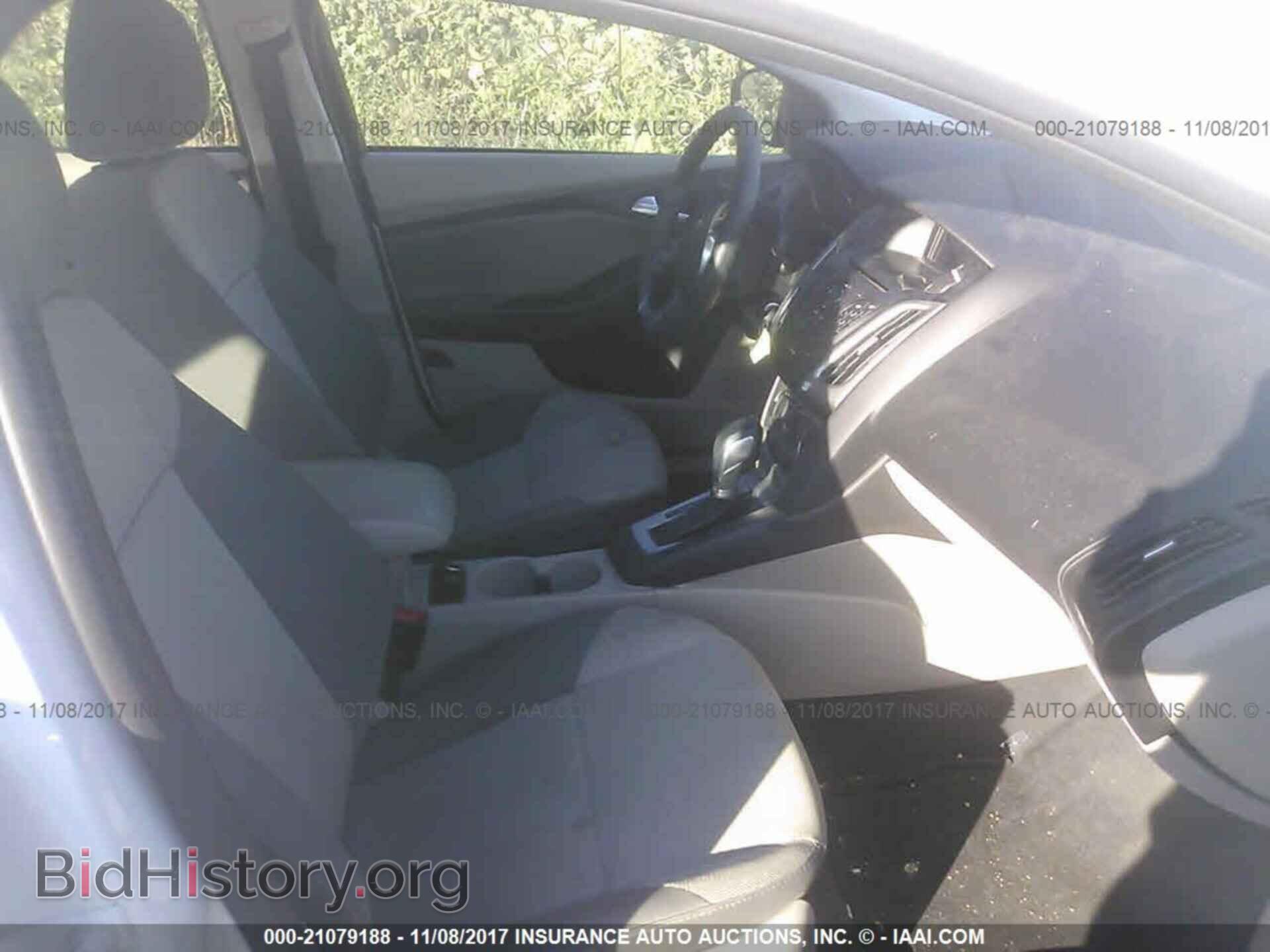 2014 Ford Focus - VIN: 1FADP3F20EL263379 - Photo 5