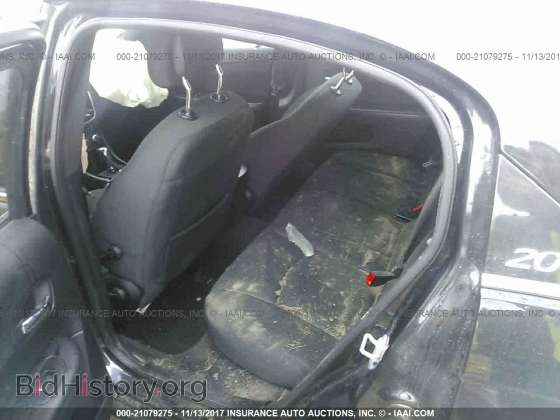 2011 Chrysler 200 - VIN: 1C3BC4FB3BN522888 - Photo 8