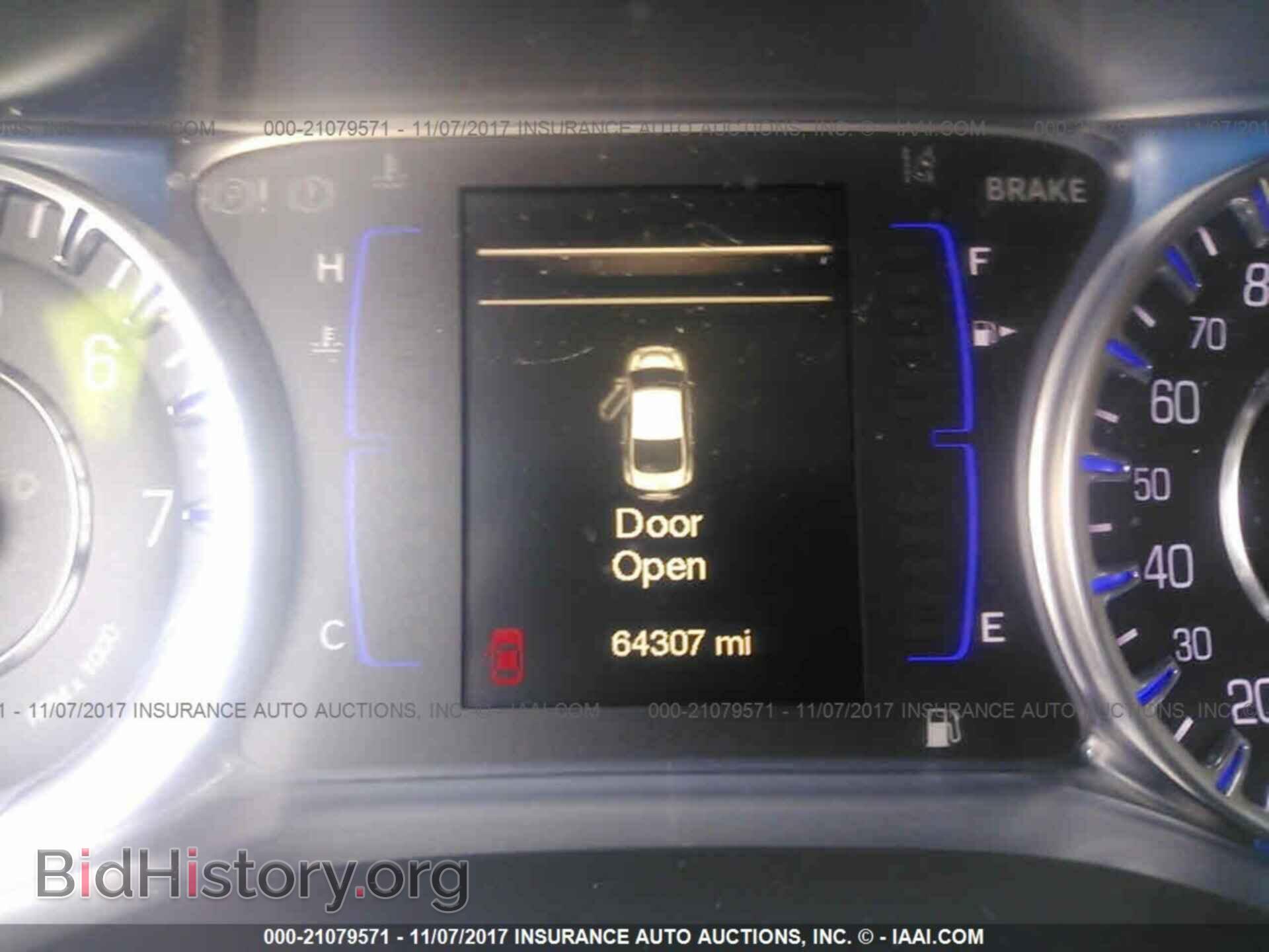 2015 Chrysler 200 - VIN: 1C3CCCAB9FN502639 - Photo 7