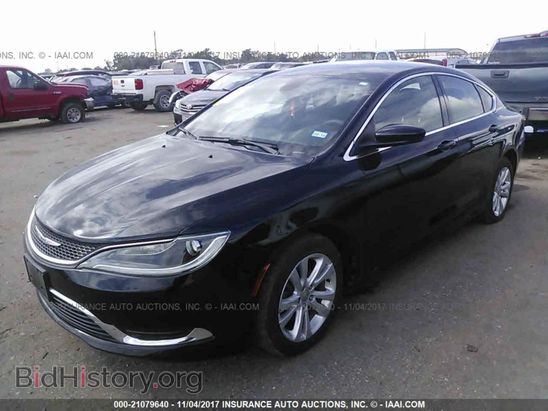 2015 Chrysler 200 - VIN: 1C3CCCAB1FN747984 - Photo 2