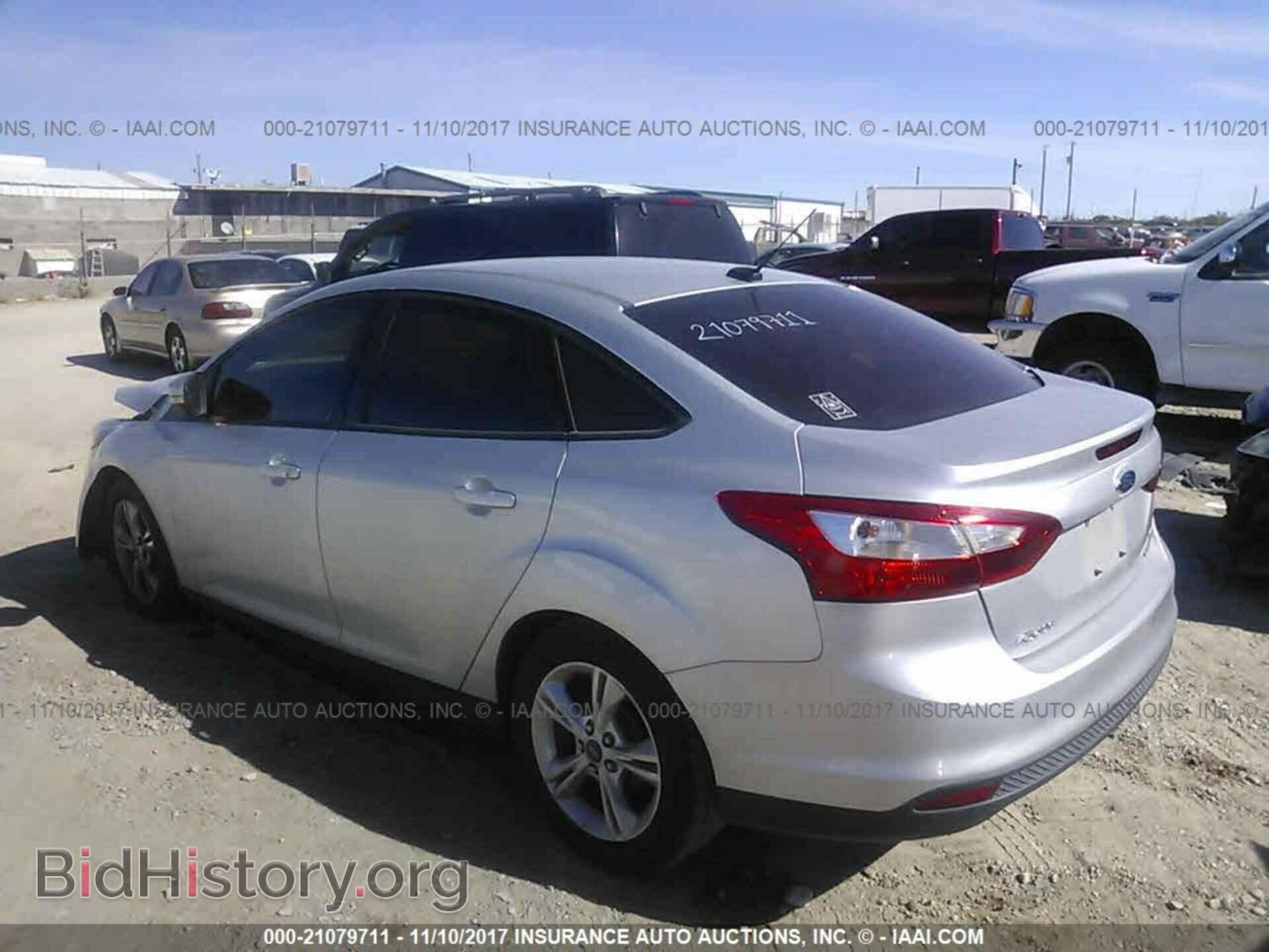 2013 Ford Focus - VIN: 1FADP3F29DL115469 - Photo 3
