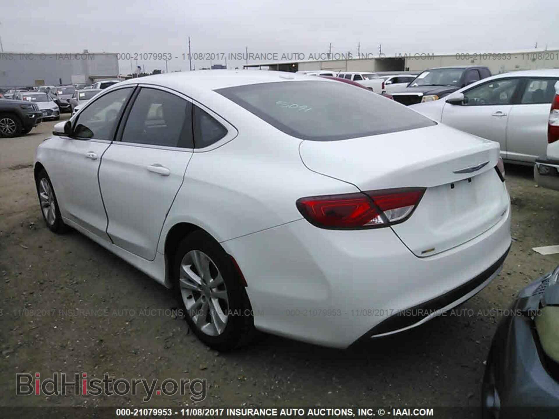 2015 Chrysler 200 - VIN: 1C3CCCAB1FN612939 - Фото 3
