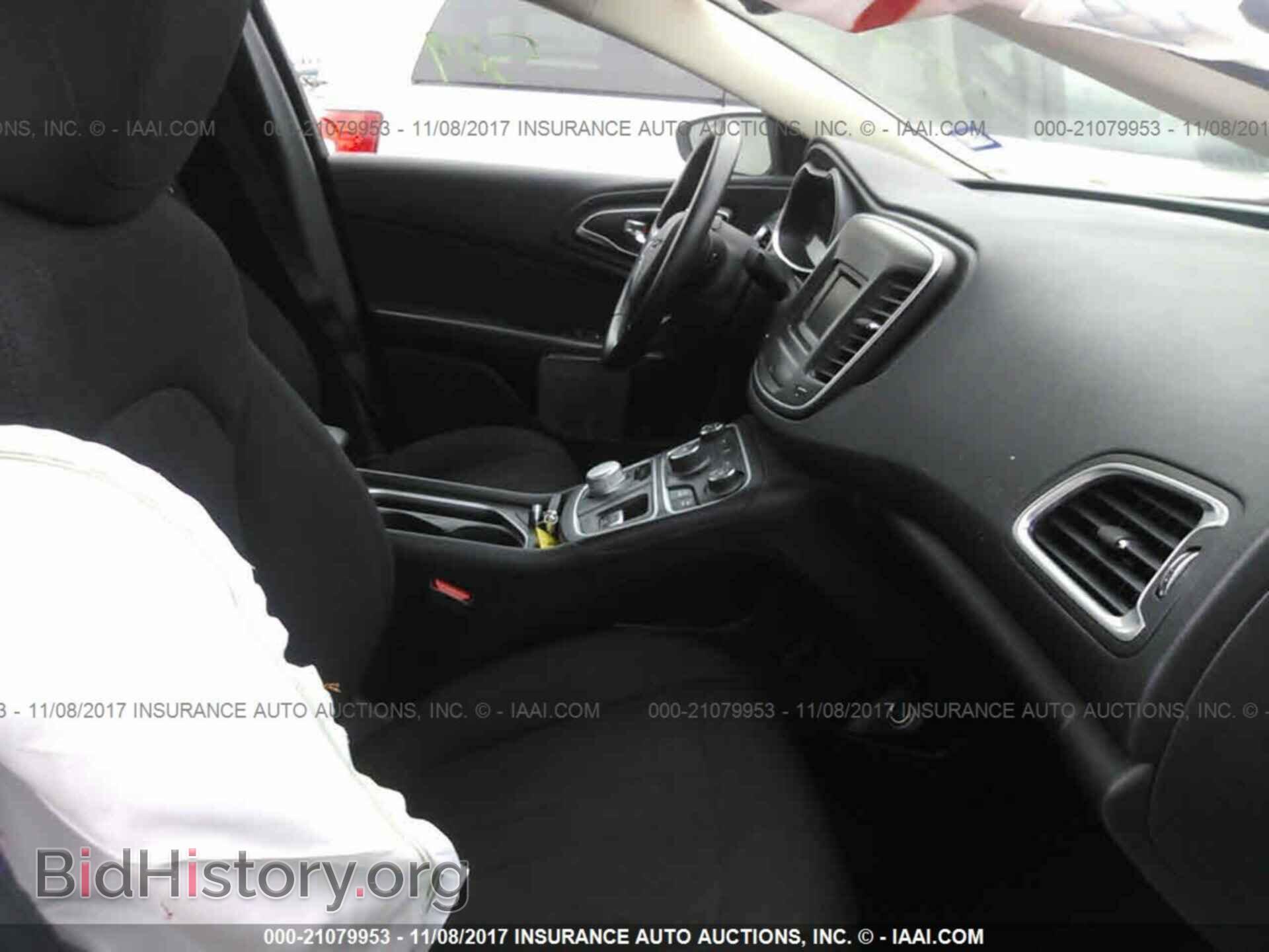 2015 Chrysler 200 - VIN: 1C3CCCAB1FN612939 - Фото 5