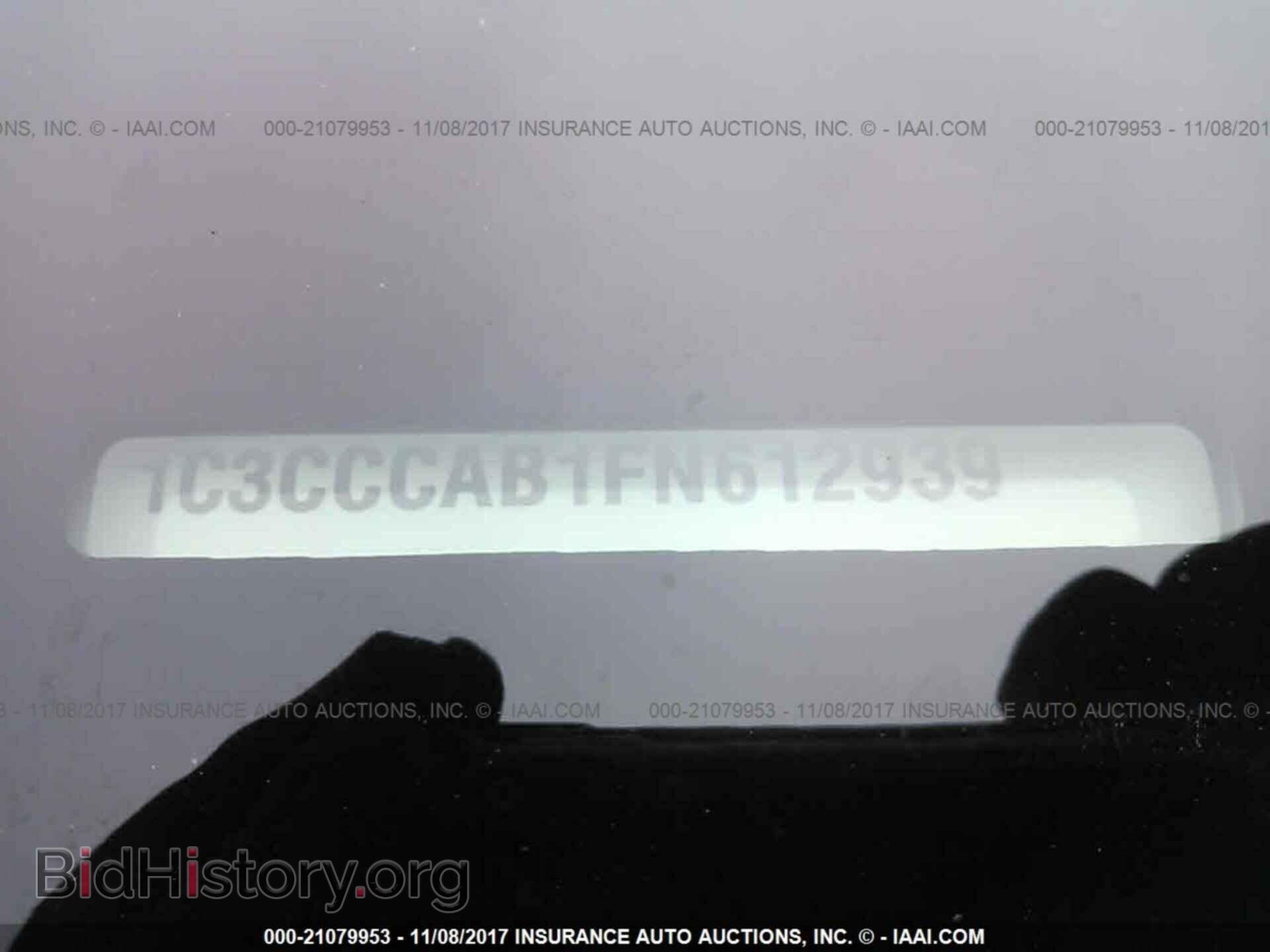 2015 Chrysler 200 - VIN: 1C3CCCAB1FN612939 - Фото 9