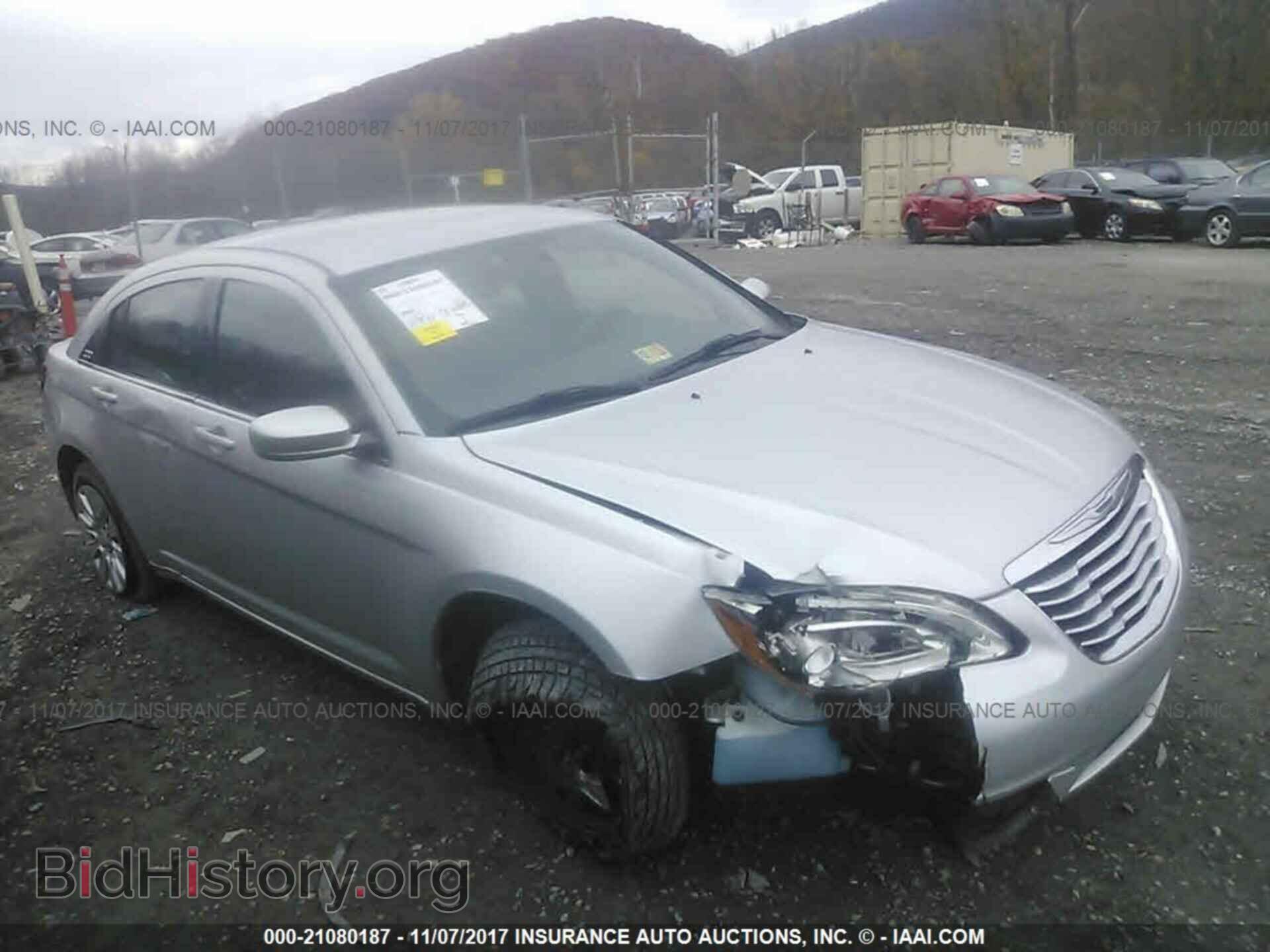 2012 Chrysler 200 - VIN: 1C3CCBAB9CN321062 - Photo 6