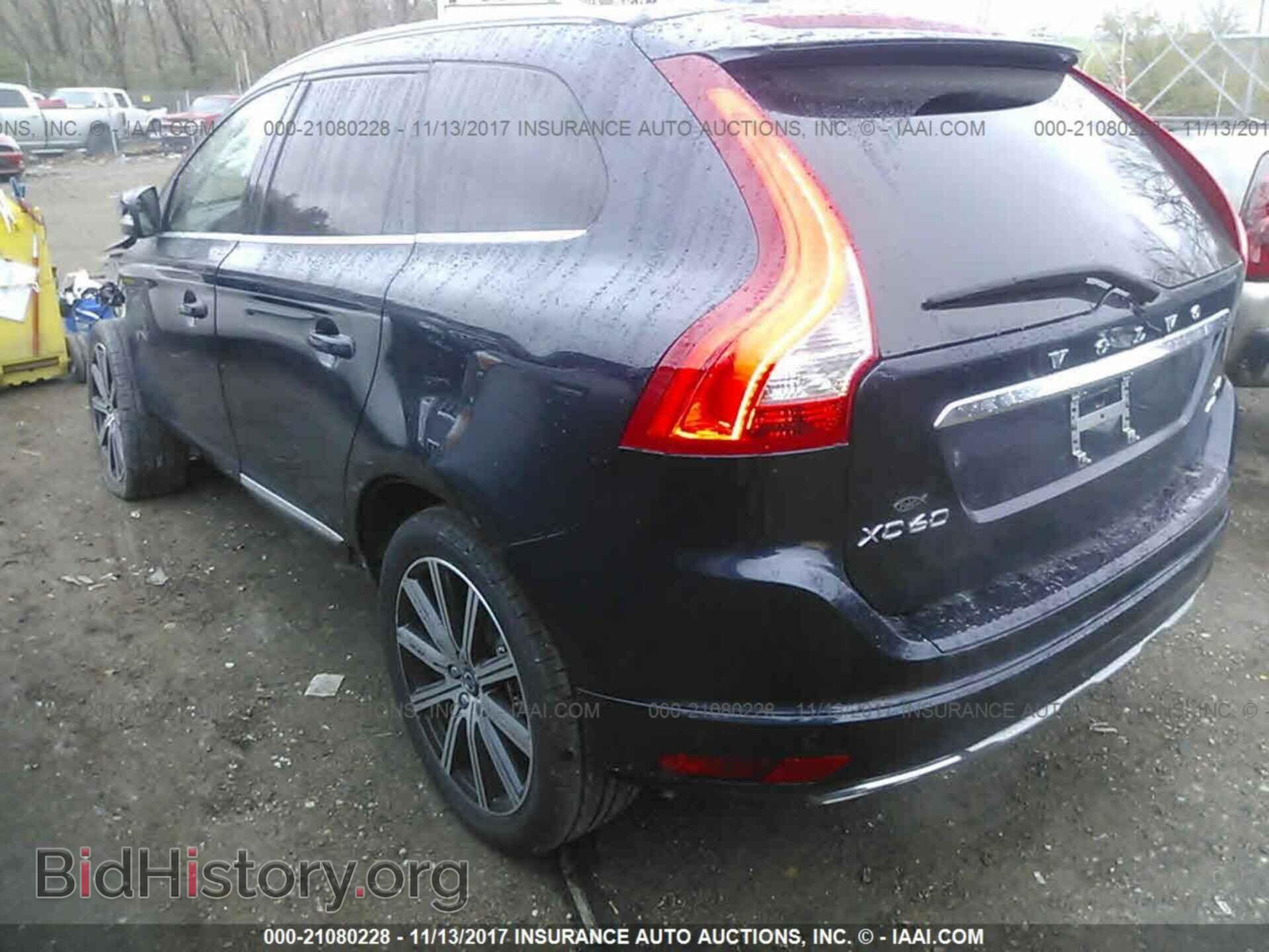 2017 Volvo Xc60 - VIN: YV449MRU1H2006830 - Фото 3