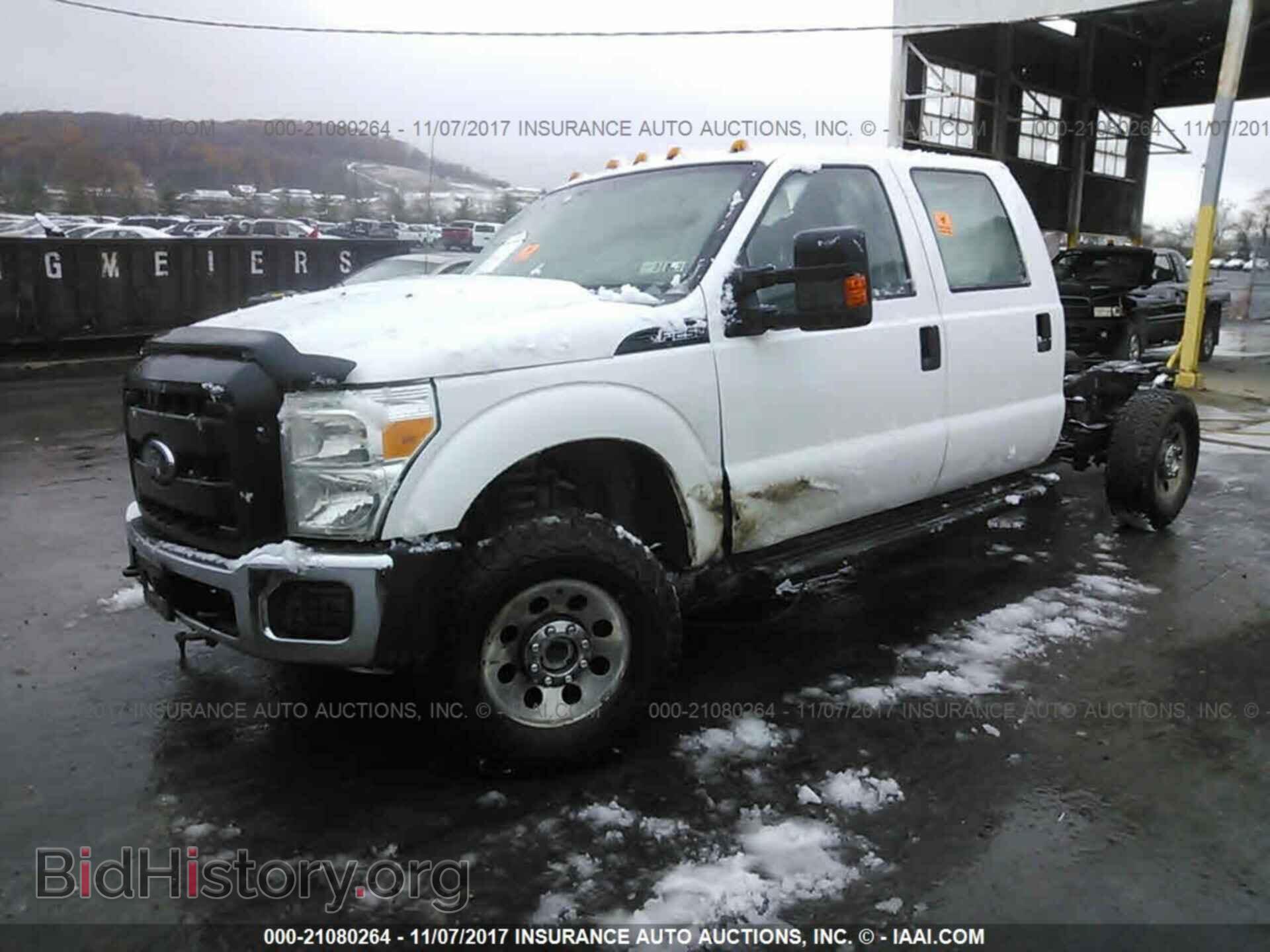 2015 Ford F250 - VIN: 1FT7W2B67FEA88907 - Фото 2