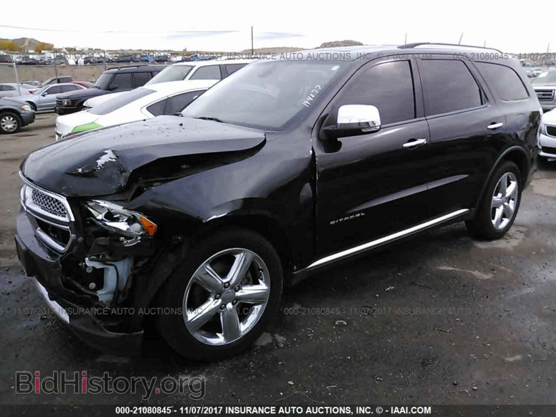 2011 Dodge Durango - VIN: 1D4SE5GT9BC661439 - Photo 2