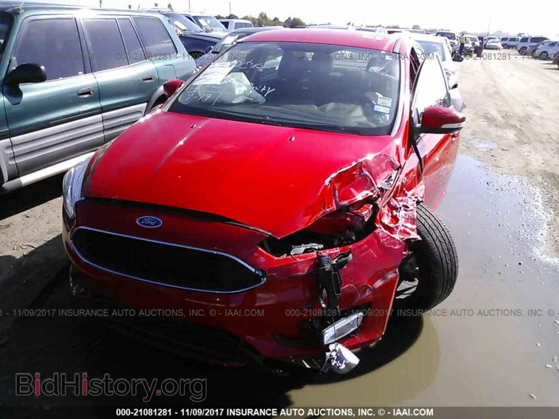 2016 Ford Focus - VIN: 1FADP3F28GL281499 - Фото 2