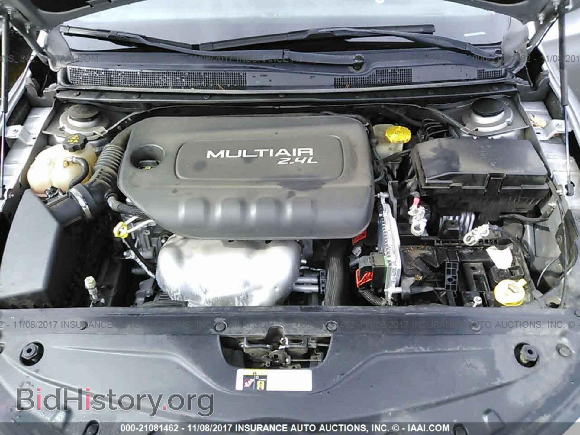 2015 Chrysler 200 - VIN: 1C3CCCAB0FN660626 - Фото 10