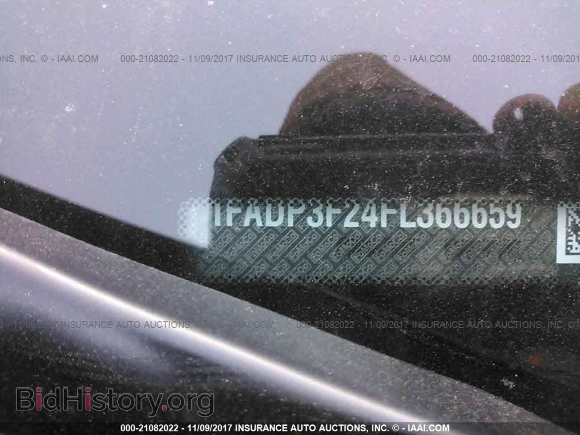 2015 Ford Focus - VIN: 1FADP3F24FL366659 - Photo 9