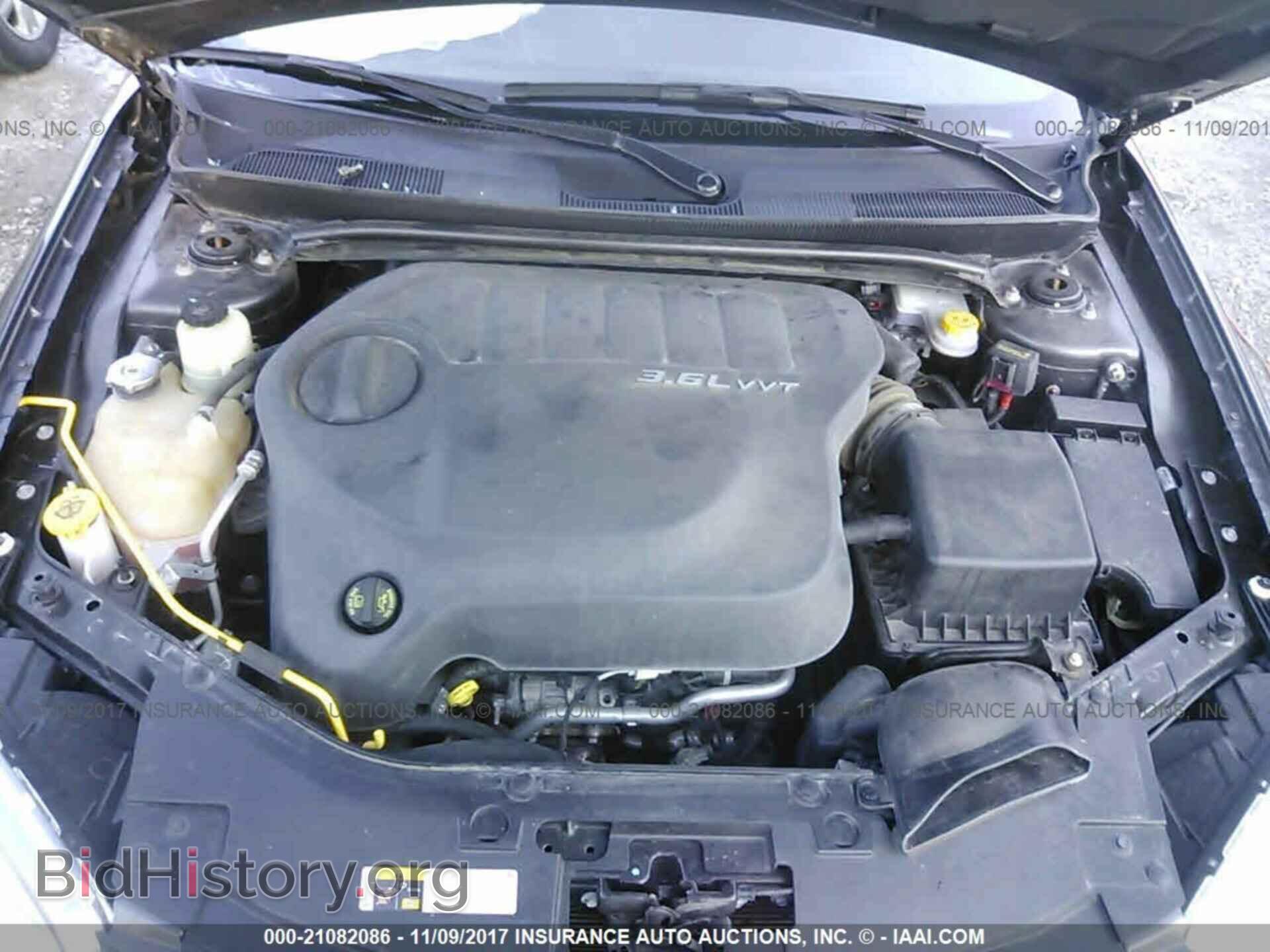2014 Chrysler 200 - VIN: 1C3CCBCG4EN198945 - Photo 10