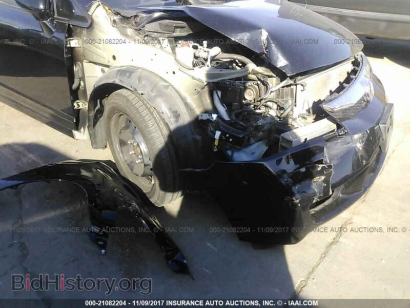 2011 Honda CIVIC (VIN 19XFA1F59BE010116) — photo 6 of 10