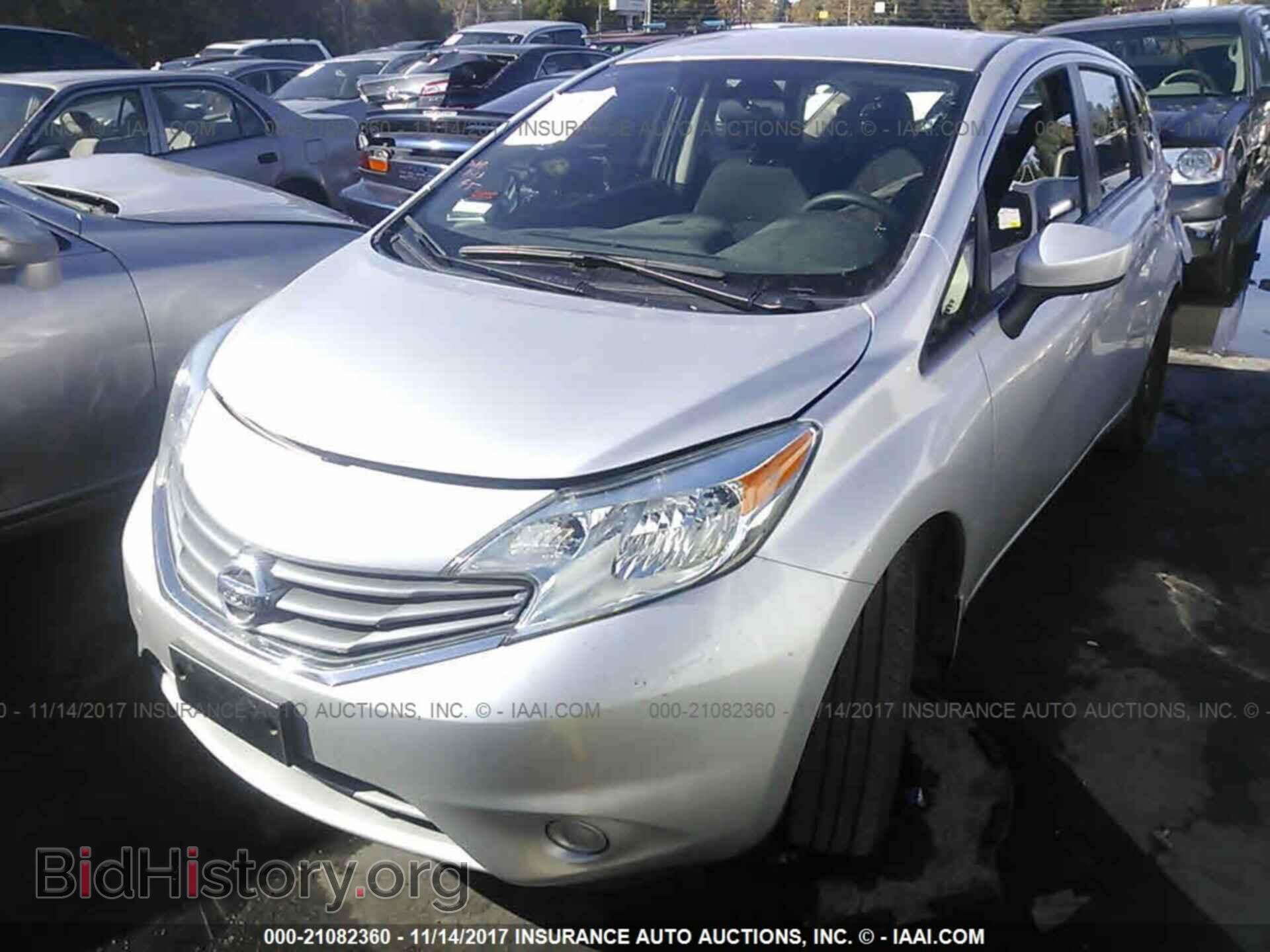 2016 Nissan Versa note - VIN: 3N1CE2CP3GL393138 - Фото 2