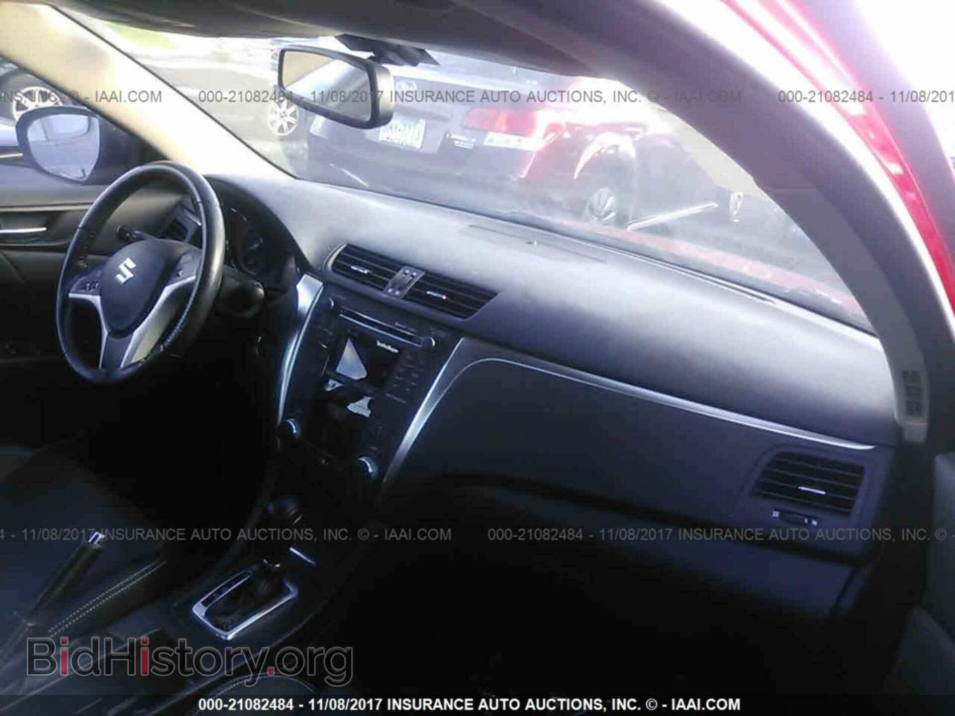 2011 Suzuki Kizashi - VIN: JS2RF9A8XB6110672 - Фото 5