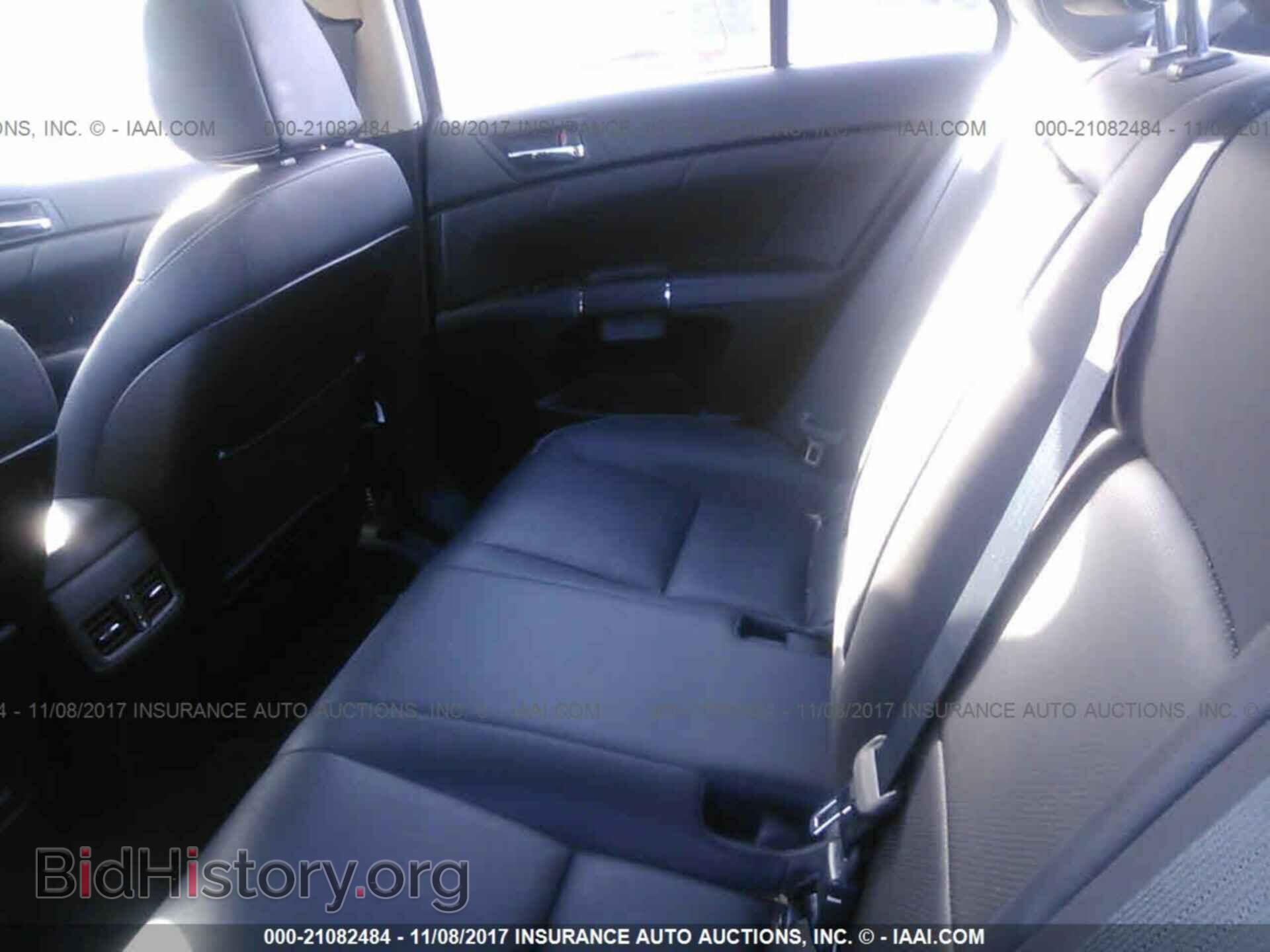2011 Suzuki Kizashi - VIN: JS2RF9A8XB6110672 - Фото 8