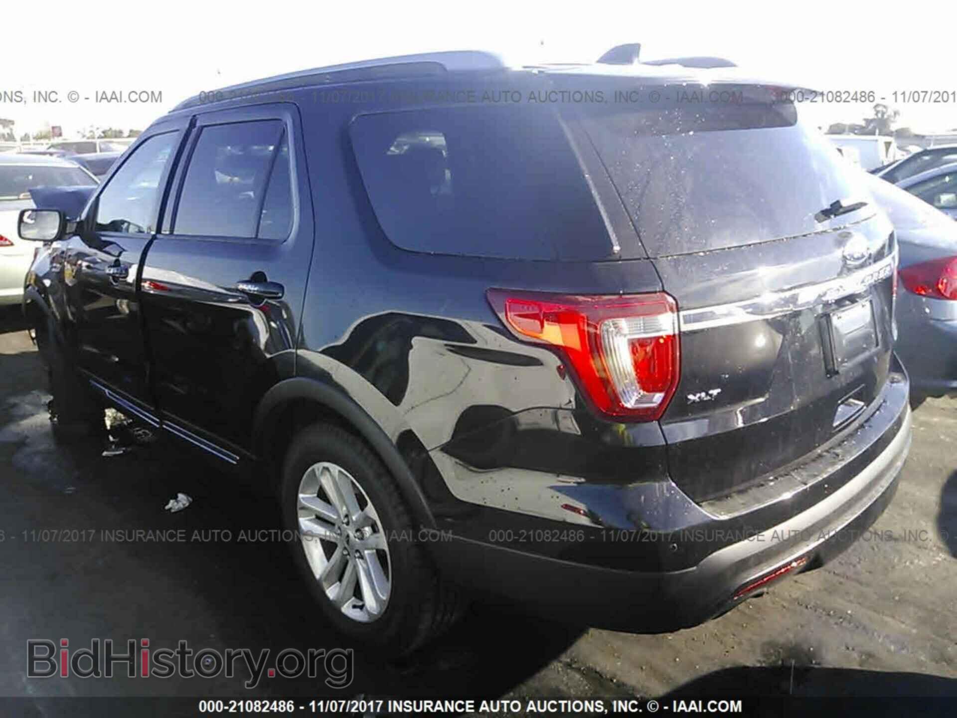2017 Ford Explorer - VIN: 1FM5K7D8XHGB63827 - Photo 3